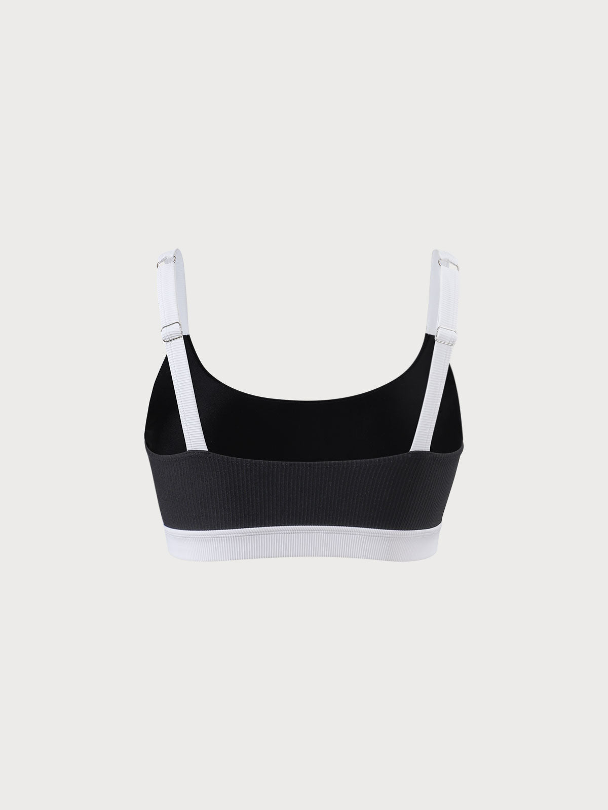 Contrast Trim Plus Size Bikini Top Sustainable Plus Size Bikinis - BERLOOK
