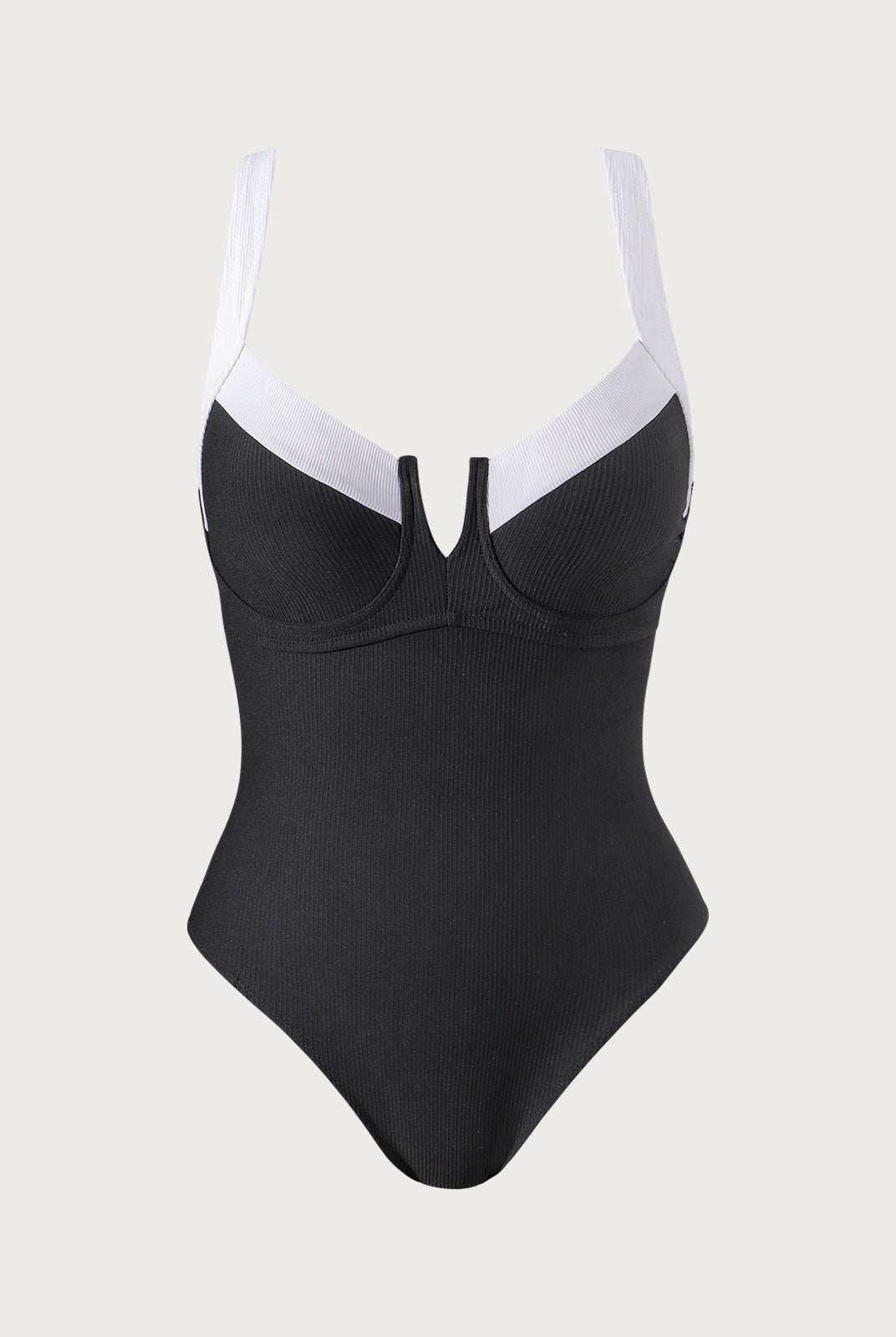 Contrast Trim Plus Size One-Piece Swimsuit Black Sustainable Plus Size One-Pieces - BERLOOK