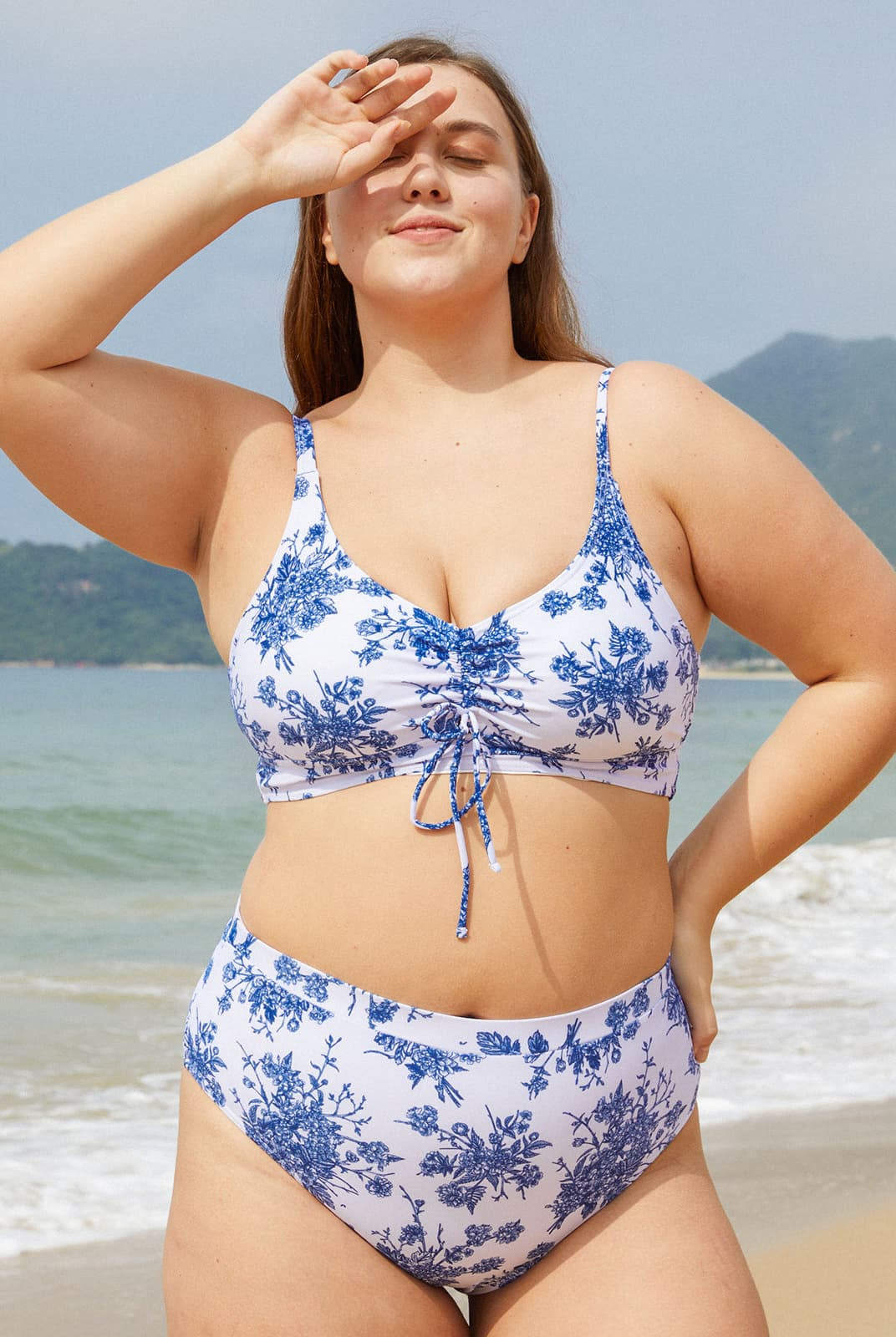 Floral Plus Size Bikini Bottom Sustainable Plus Size Bikinis - BERLOOK