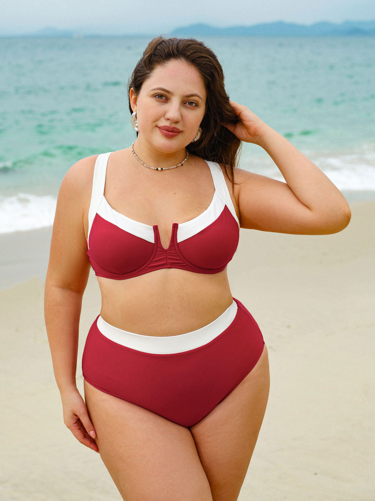 女式针织尼龙混纺比基尼上衣 Sustainable Plus Size Bikinis - BERLOOK
