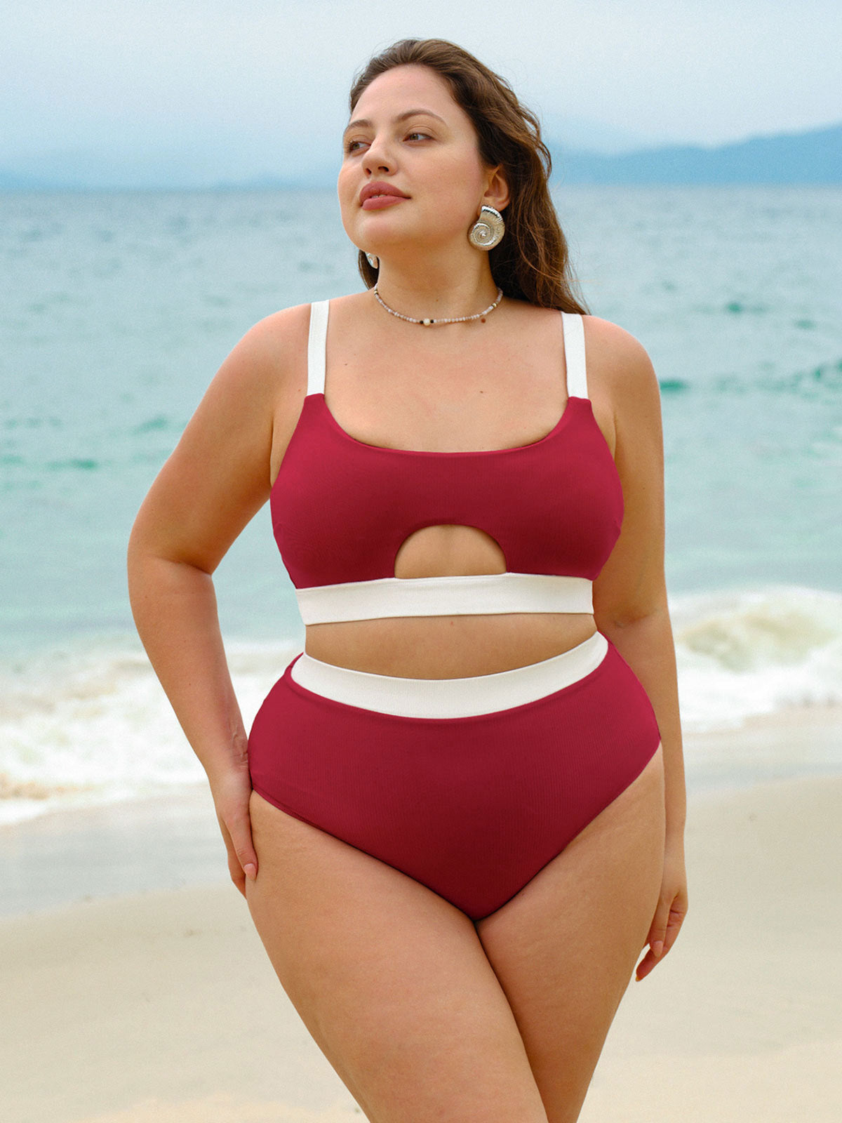 女式针织尼龙混纺比基尼上衣 Sustainable Plus Size Bikinis - BERLOOK