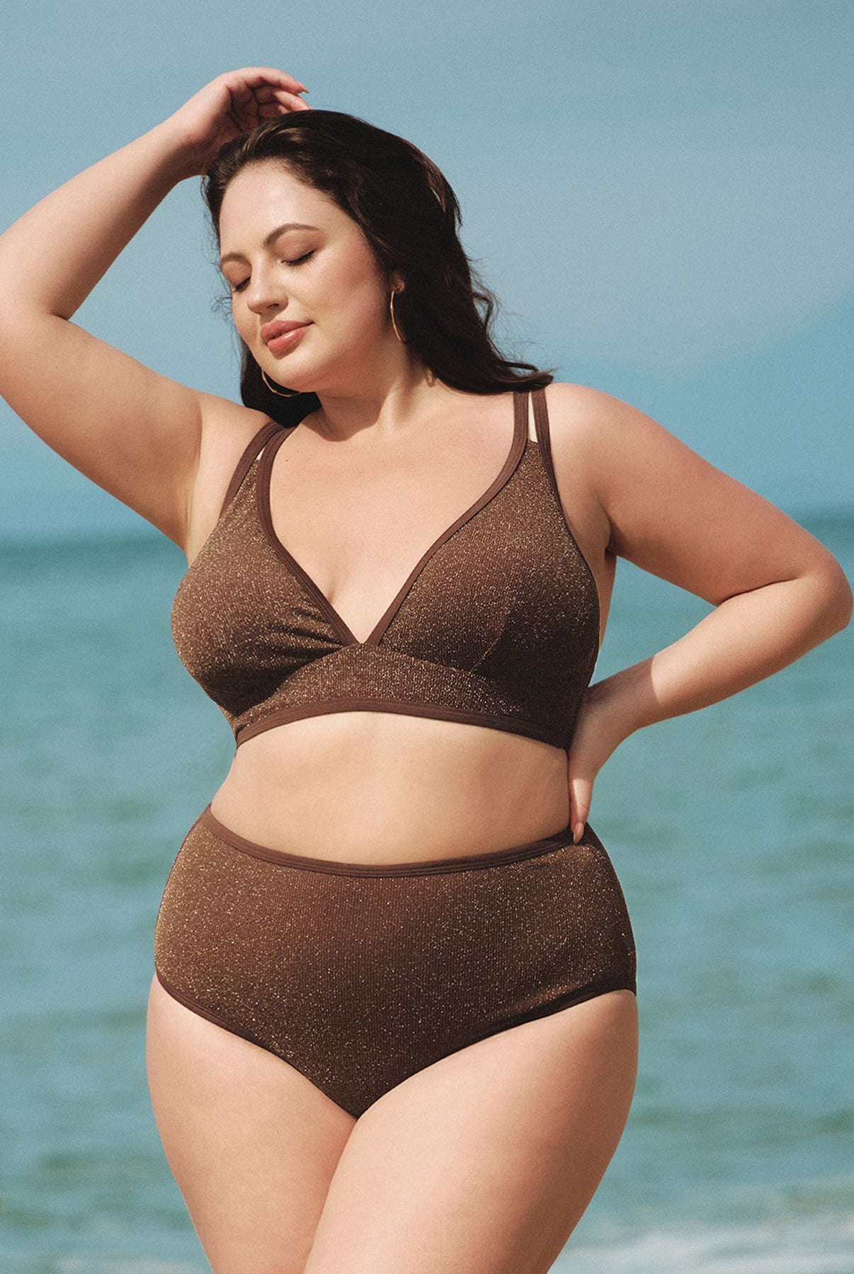 Women Knitted Nylon Bikini Tops Sustainable Plus Size Bikinis - BERLOOK