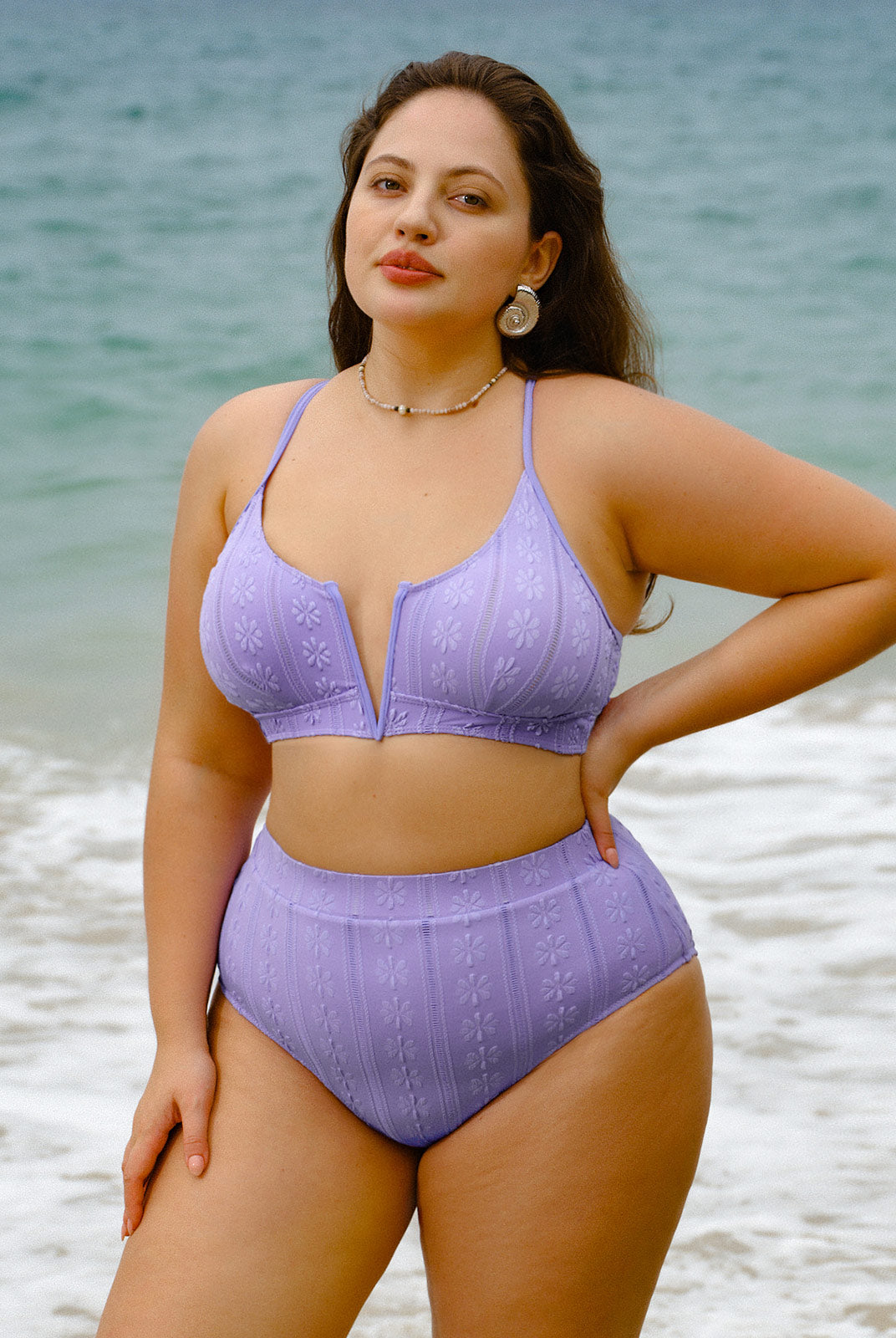 Women Knitted Nylon Bikini Tops Sustainable Plus Size Bikinis - BERLOOK