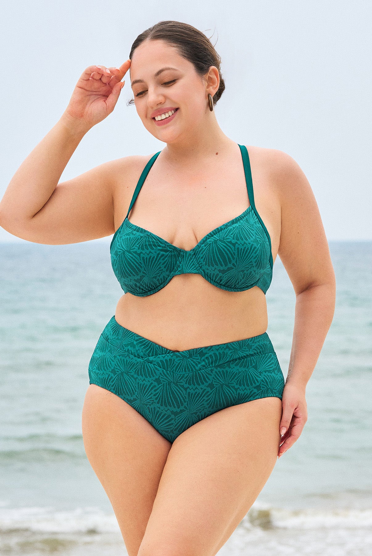 Women Knitted Nylon Bikinis Bottoms Sustainable Plus Size Bikinis - BERLOOK