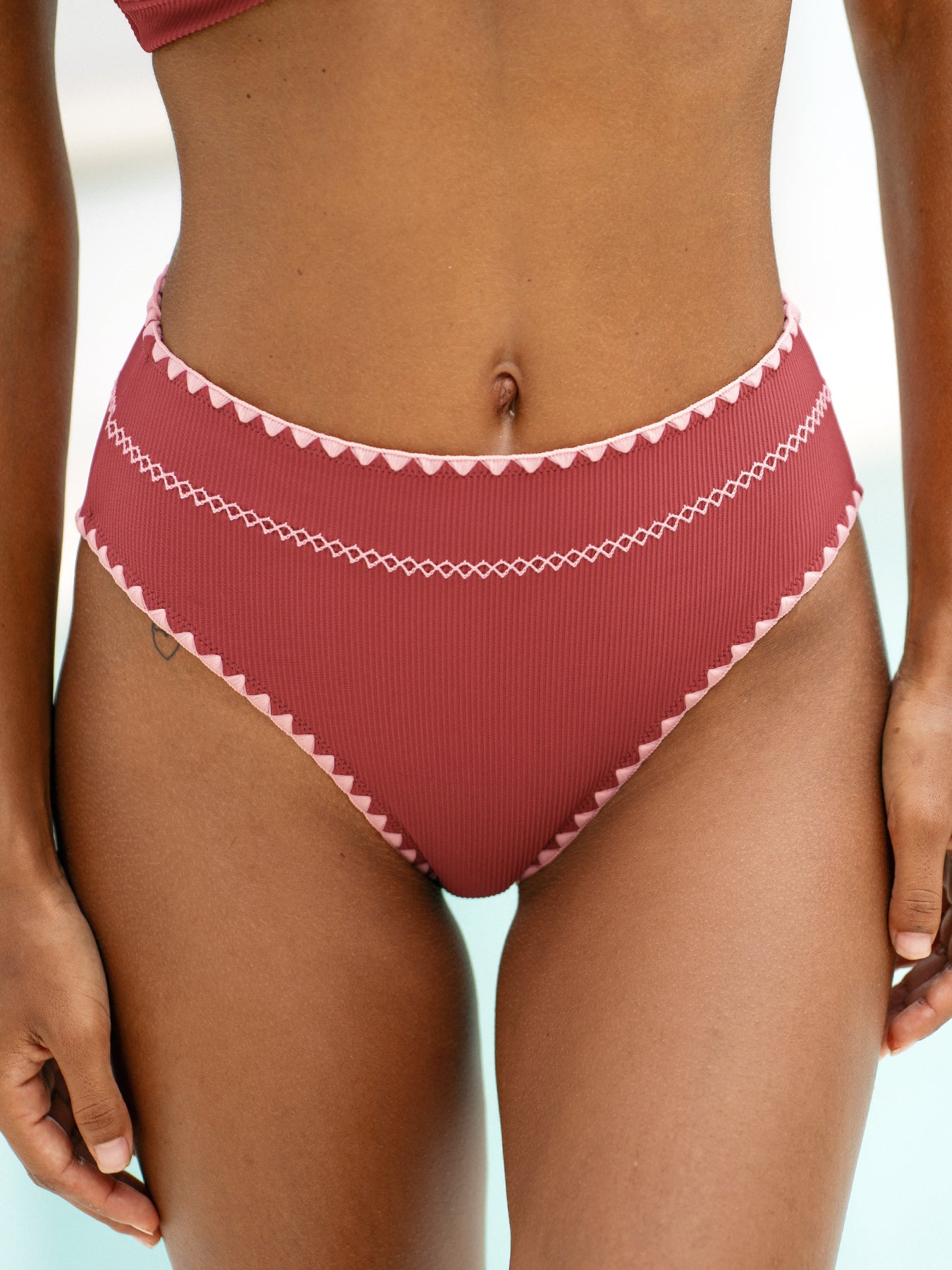 Women Knitted Nylon blended Bikini Bottoms Sustainable Bikinis - BERLOOK
