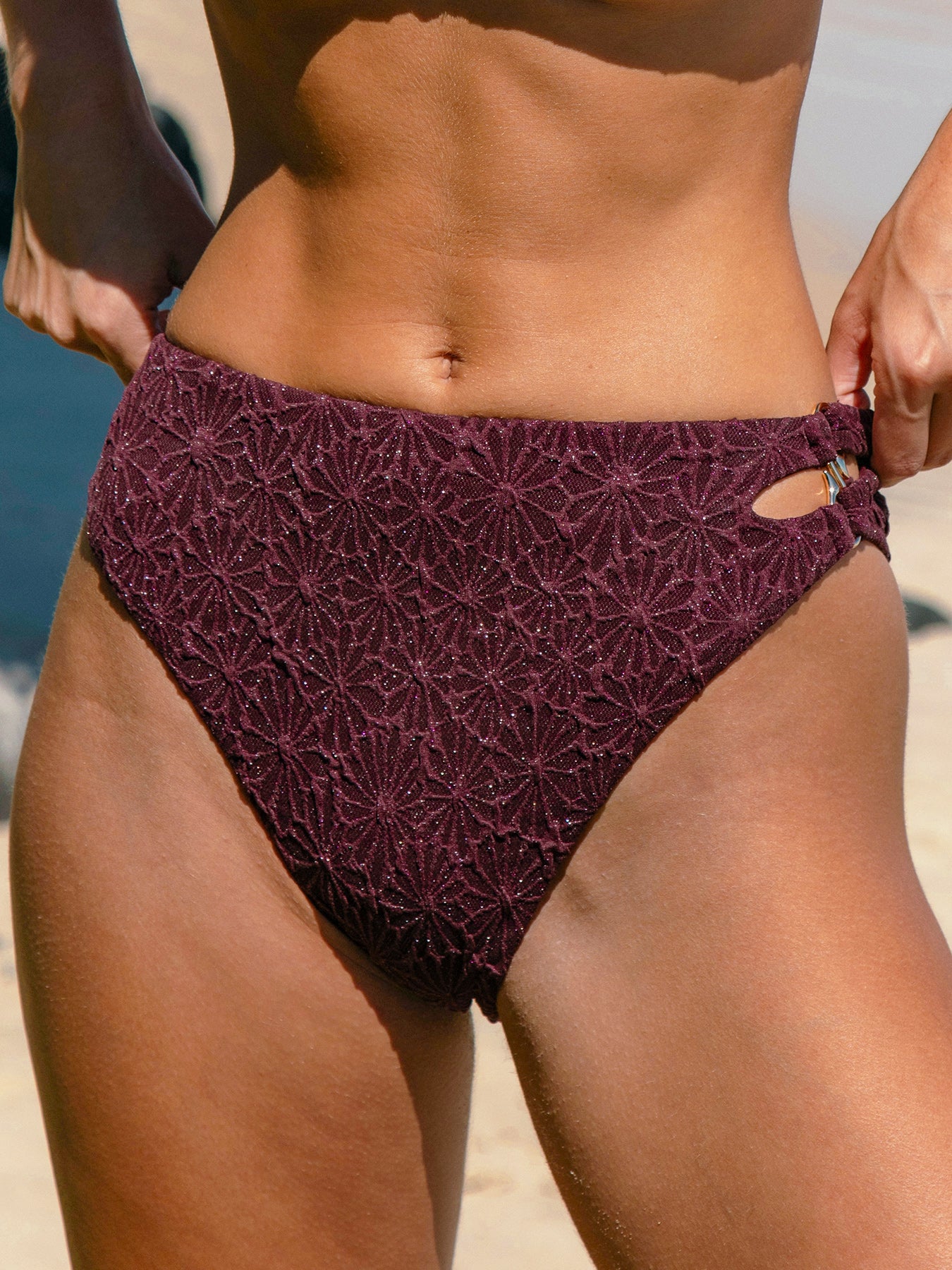 Women Knitted Nylon blended Bikini Bottoms Sustainable Bikinis - BERLOOK