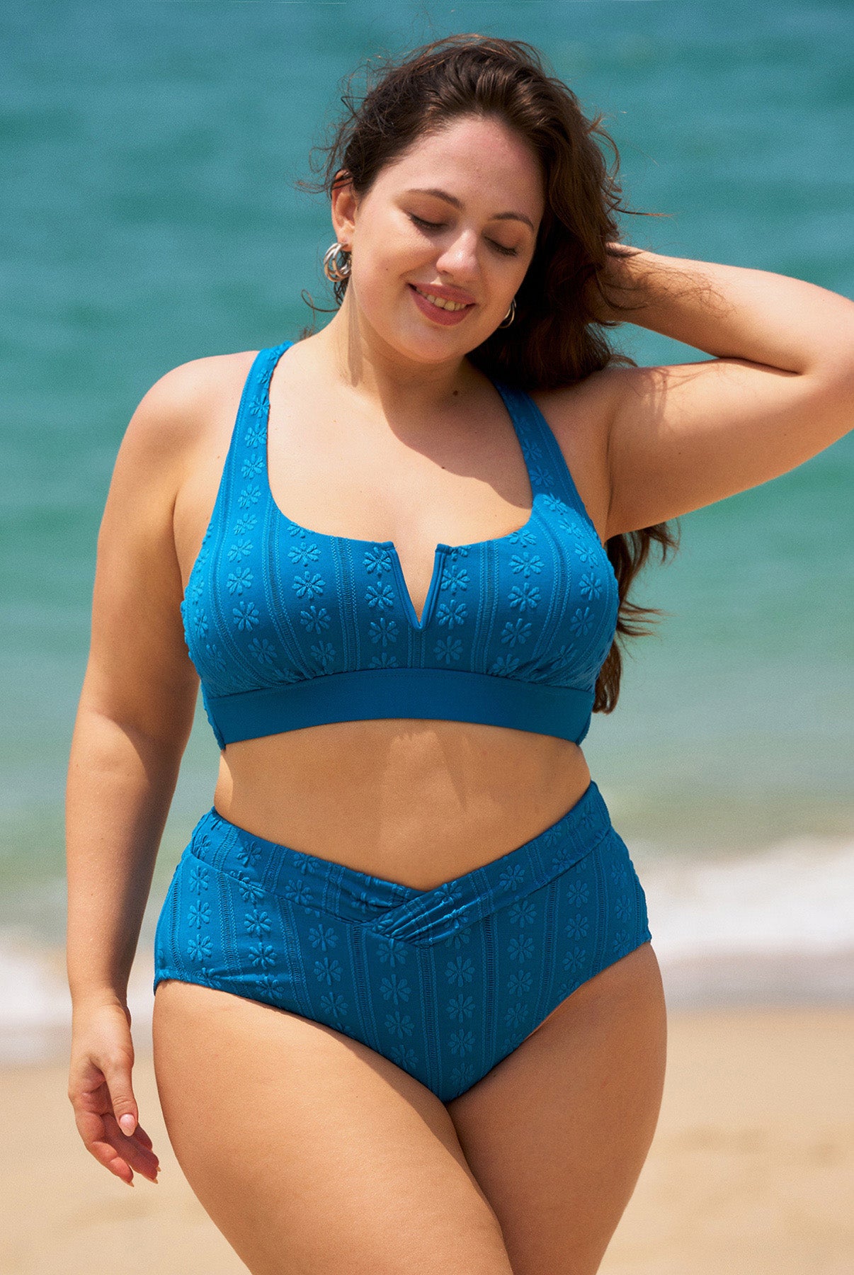 Women Knitted Nylon blended Bikini Bottoms Sustainable Plus Size Bikinis - BERLOOK