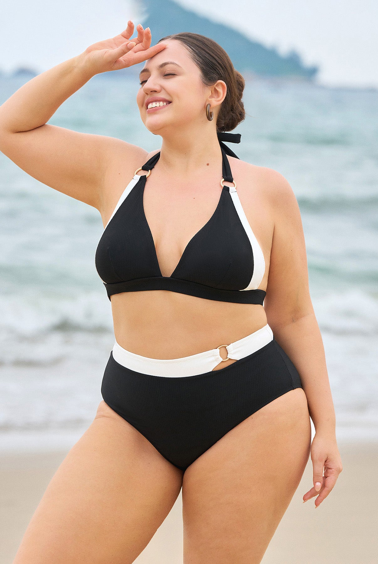 Women Knitted Nylon blended Bikini Tops Sustainable Plus Size Bikinis - BERLOOK