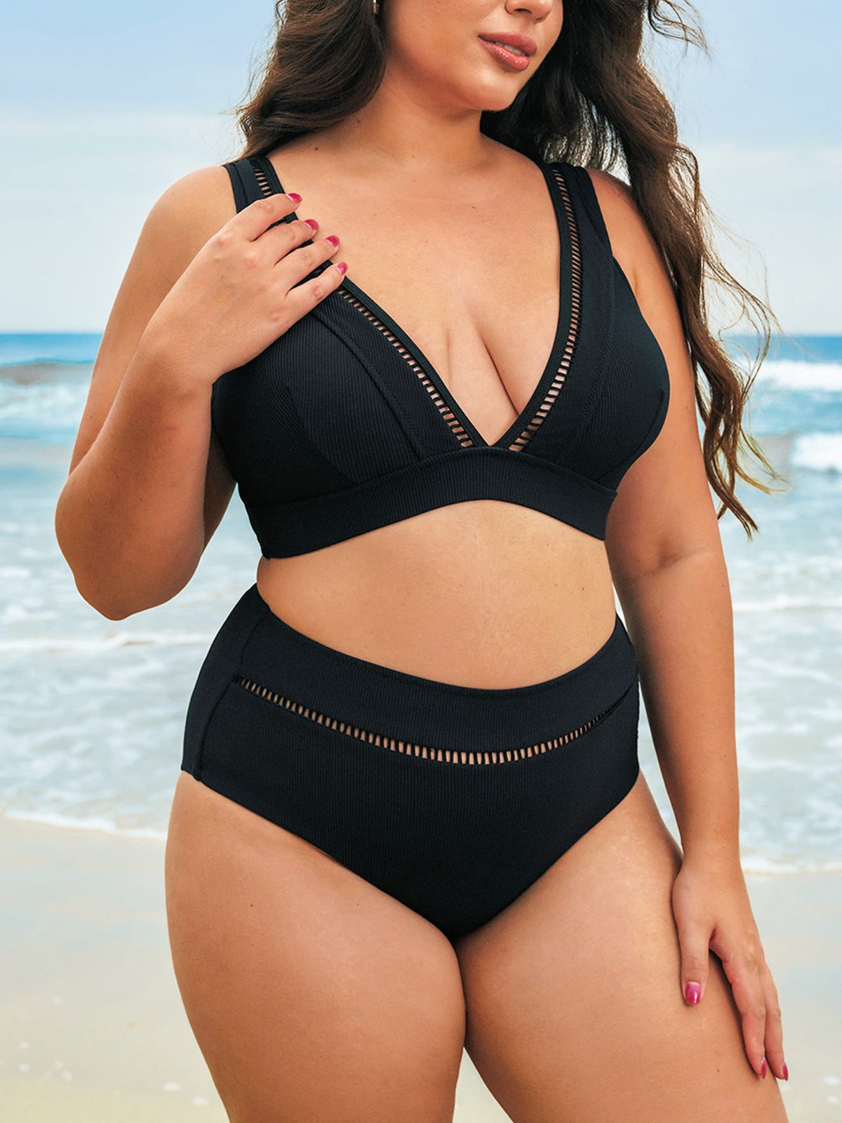 Women Knitted Nylon blended Bikini Tops Sustainable Plus Size Bikinis - BERLOOK