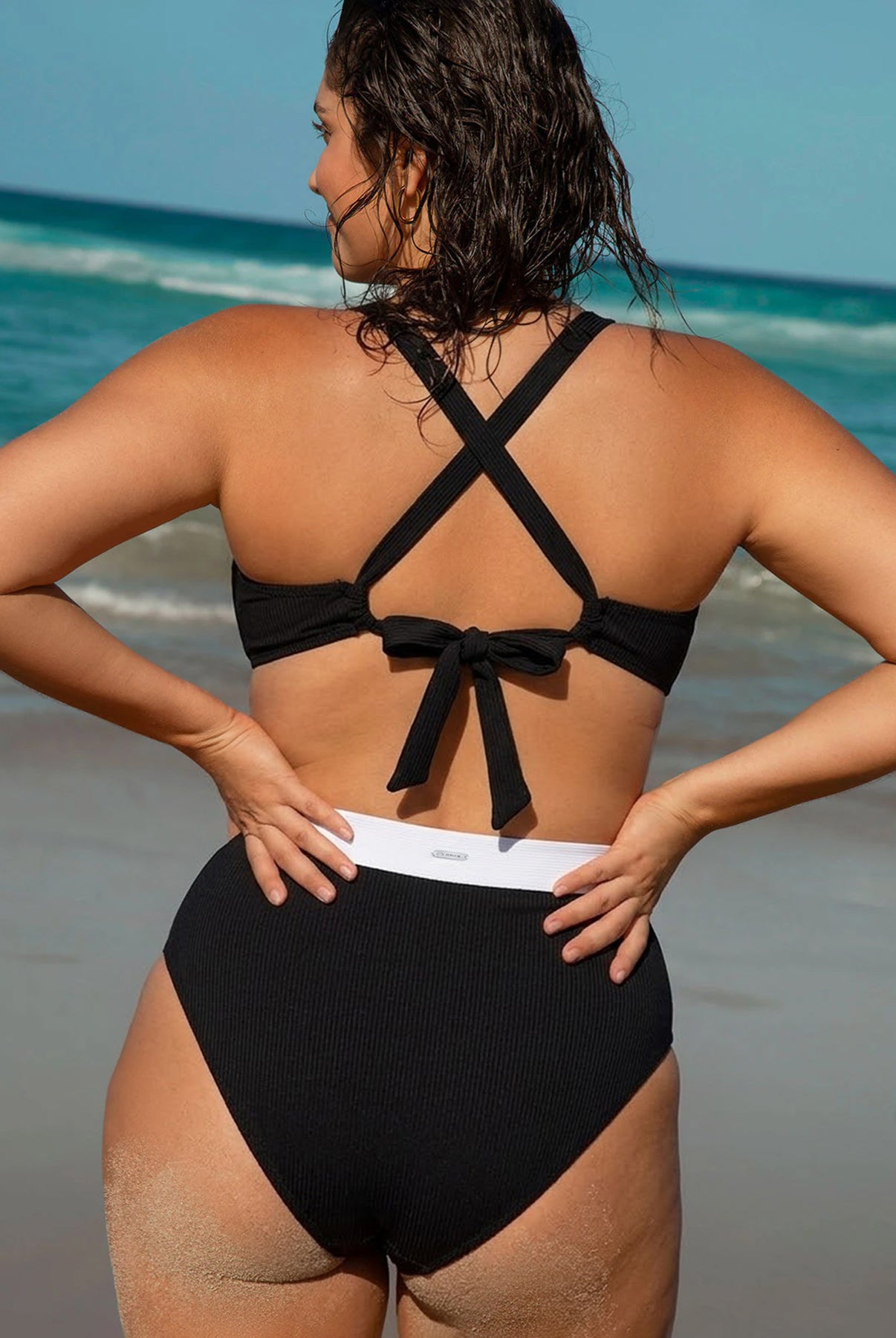 Women Knitted Nylon blended Bikini Tops Sustainable Plus Size Bikinis - BERLOOK