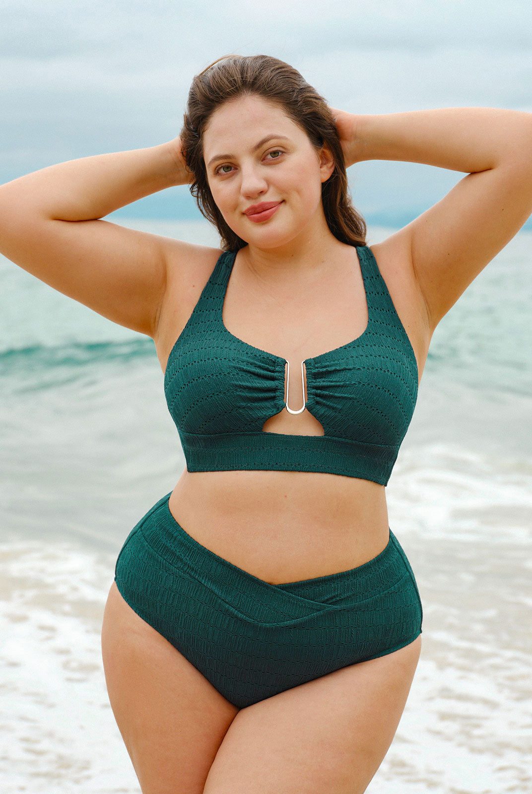 Women Knitted Nylon blended Bikini Tops Sustainable Plus Size Bikinis - BERLOOK