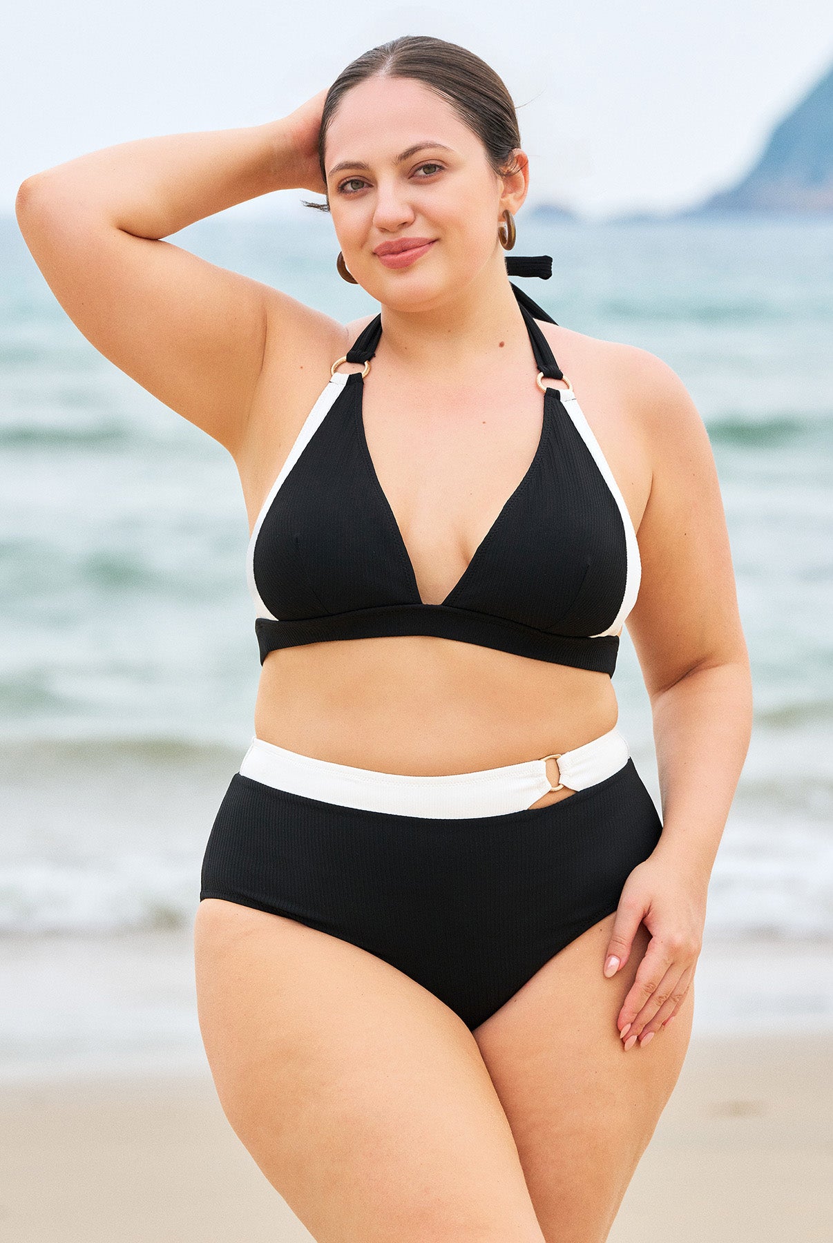 Women Knitted Nylon blended Bikini Tops Sustainable Plus Size Tankinis - BERLOOK