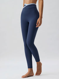 Women Knitted Nylon blended Yoga Leggings Navy Sustainable Yoga Bottoms - BERLOOK