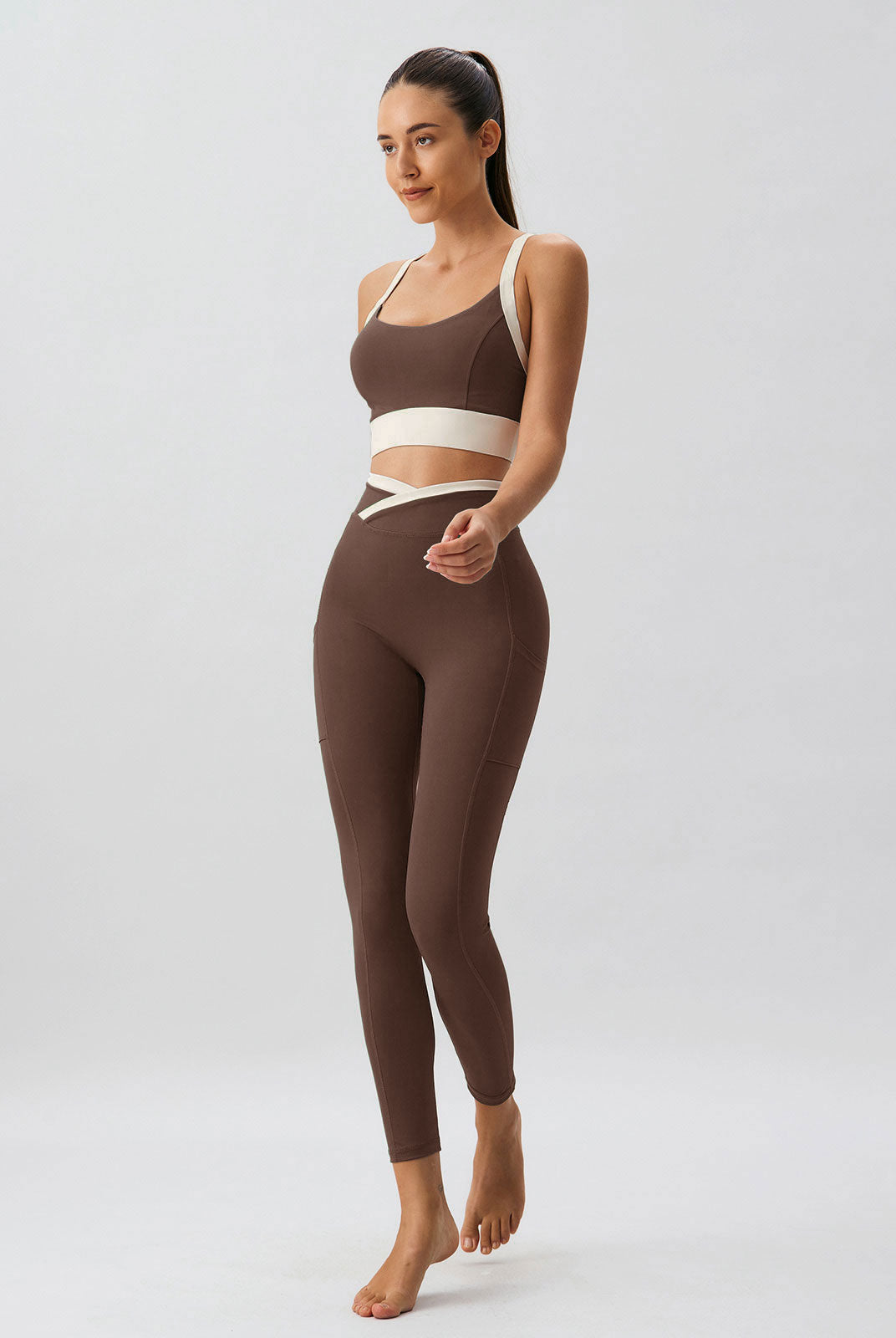 Women Knitted Nylon blended Yoga Leggings Sustainable Yoga Bottoms - BERLOOK