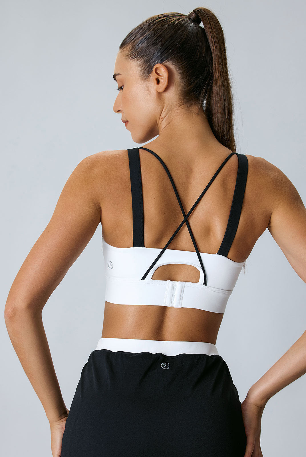 Women Knitted Nylon blended Yoga Sports Bras Sustainable Yoga Tops - BERLOOK