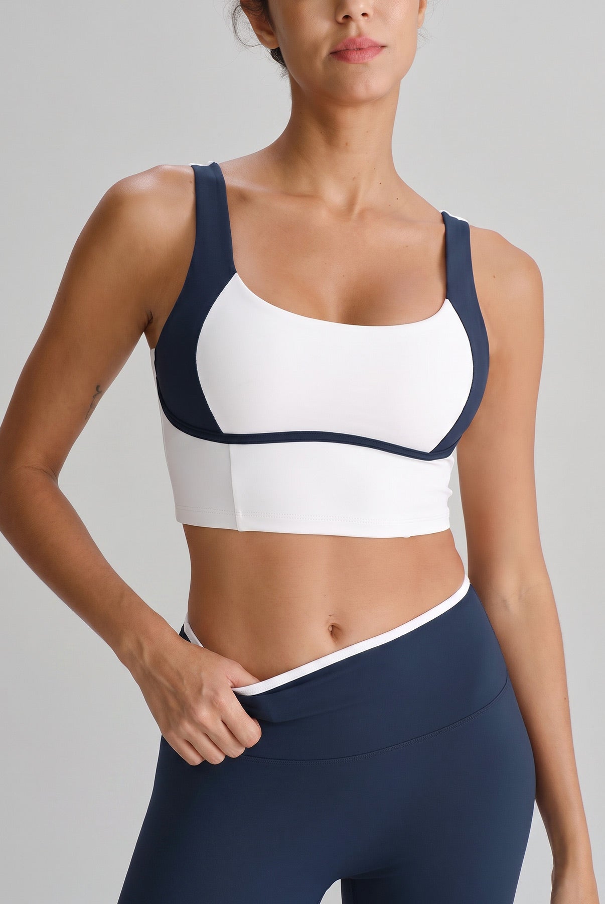 Women Knitted Nylon Spandex Yoga Camis Navy Sustainable Yoga Tops - BERLOOK