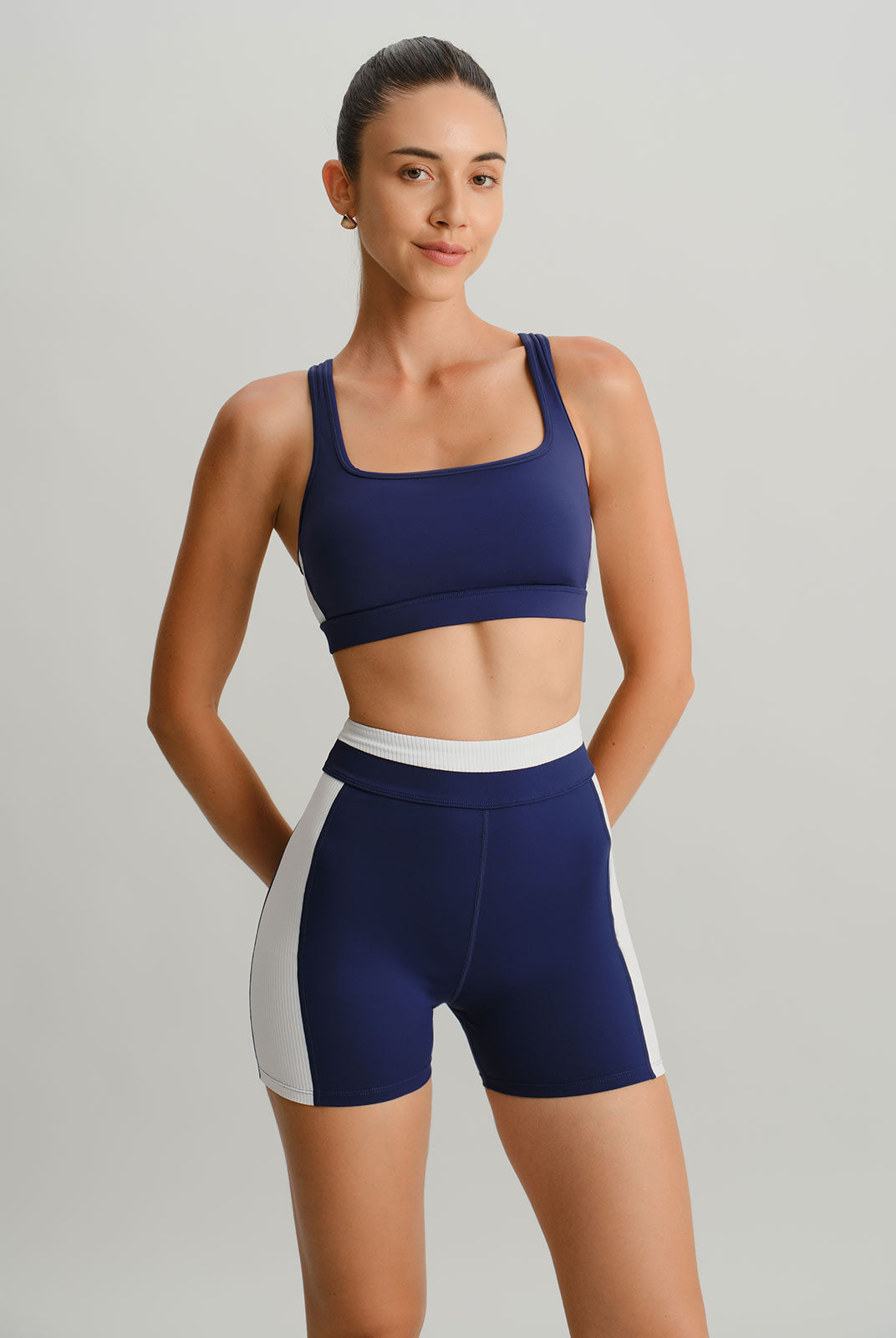 Women Knitted Nylon Sports Bras Sustainable Yoga Tops - BERLOOK