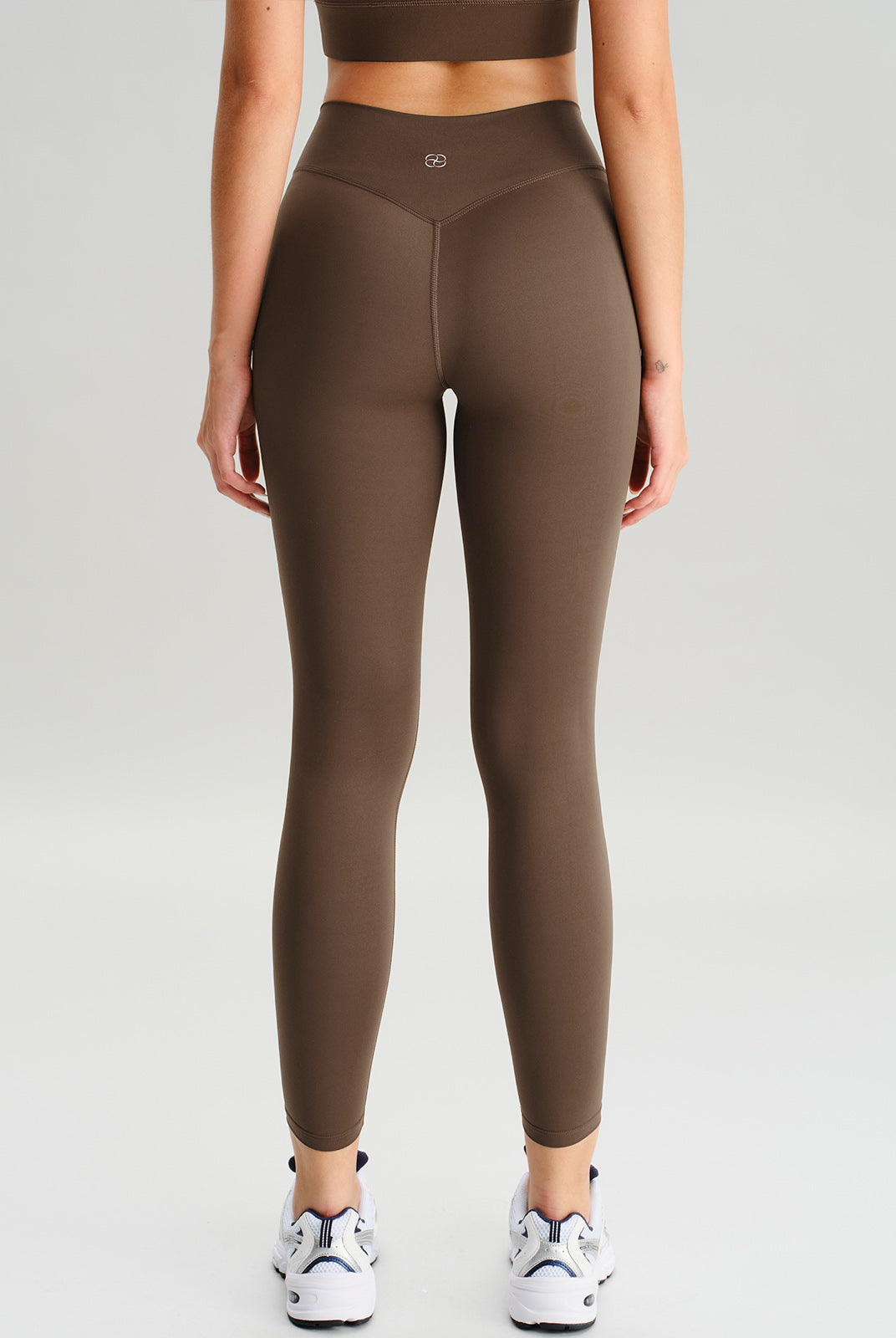 Women Knitted Nylon Yoga Leggings Sustainable Yoga Bottoms - BERLOOK