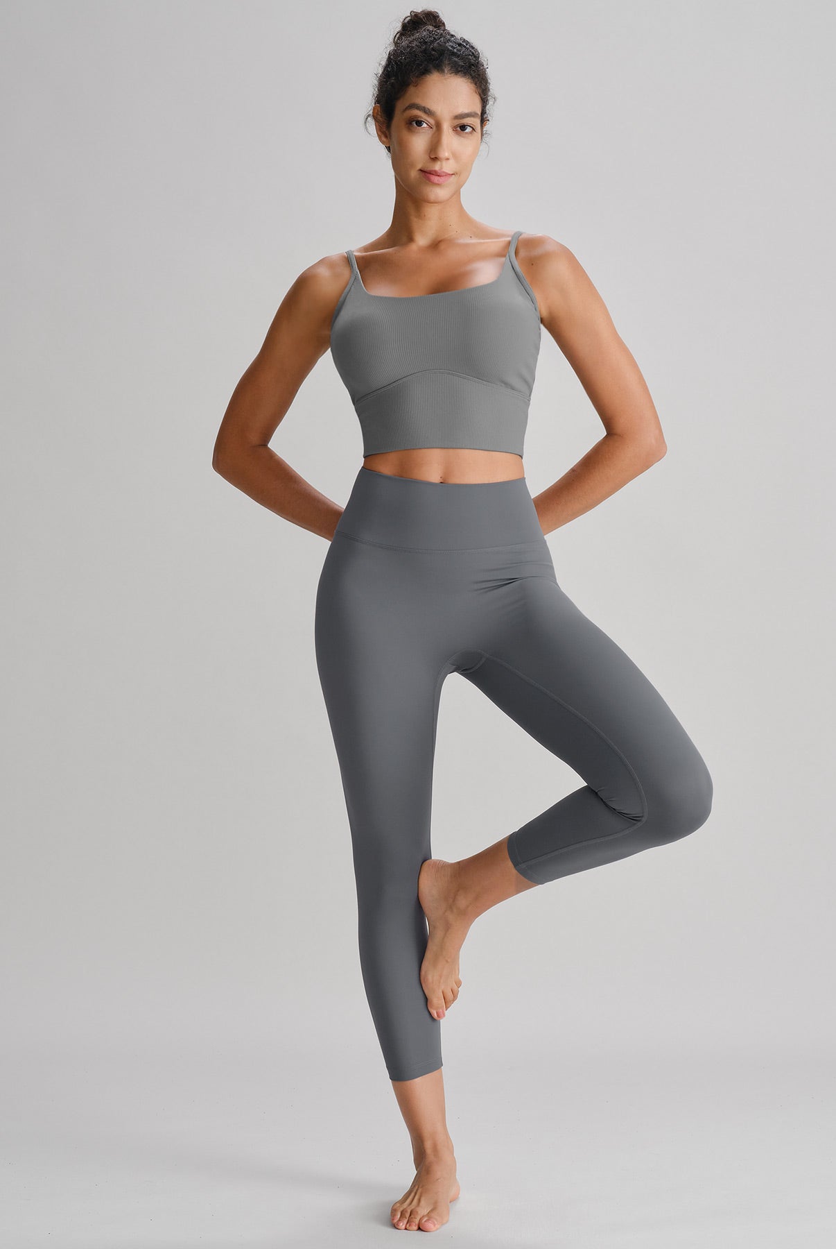 Women Knitted Nylon Yoga Leggings Sustainable Yoga Bottoms - BERLOOK