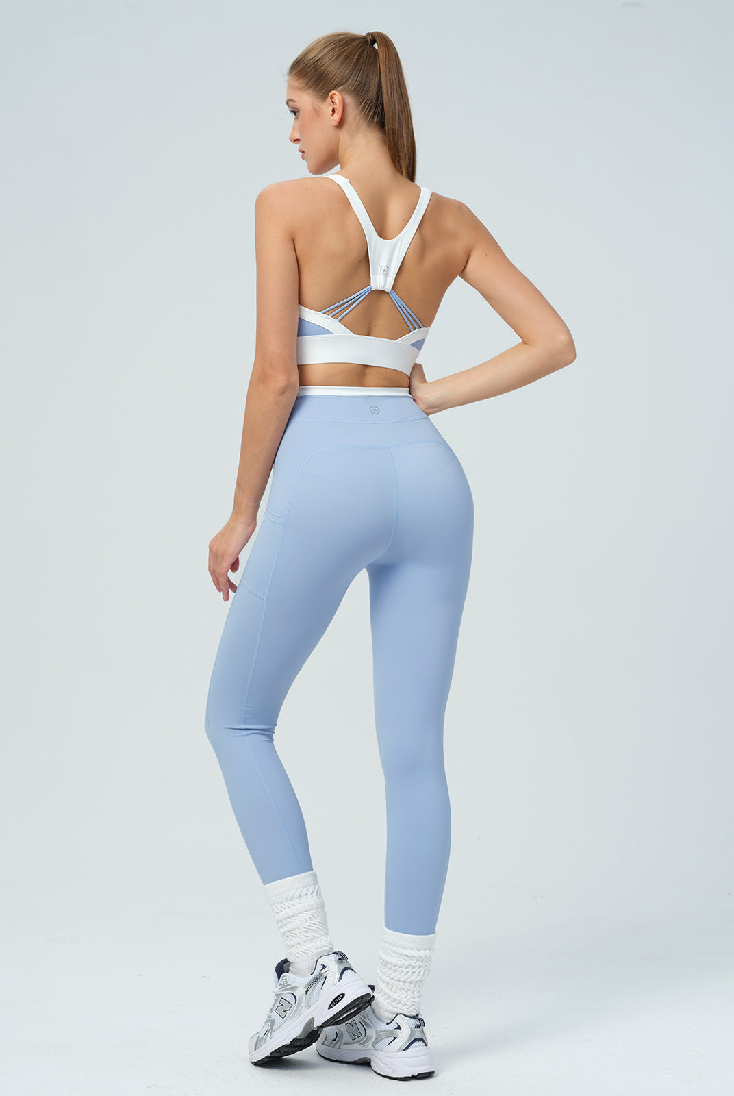 Women Knitted Nylon Yoga Leggings Sustainable Yoga Bottoms - BERLOOK