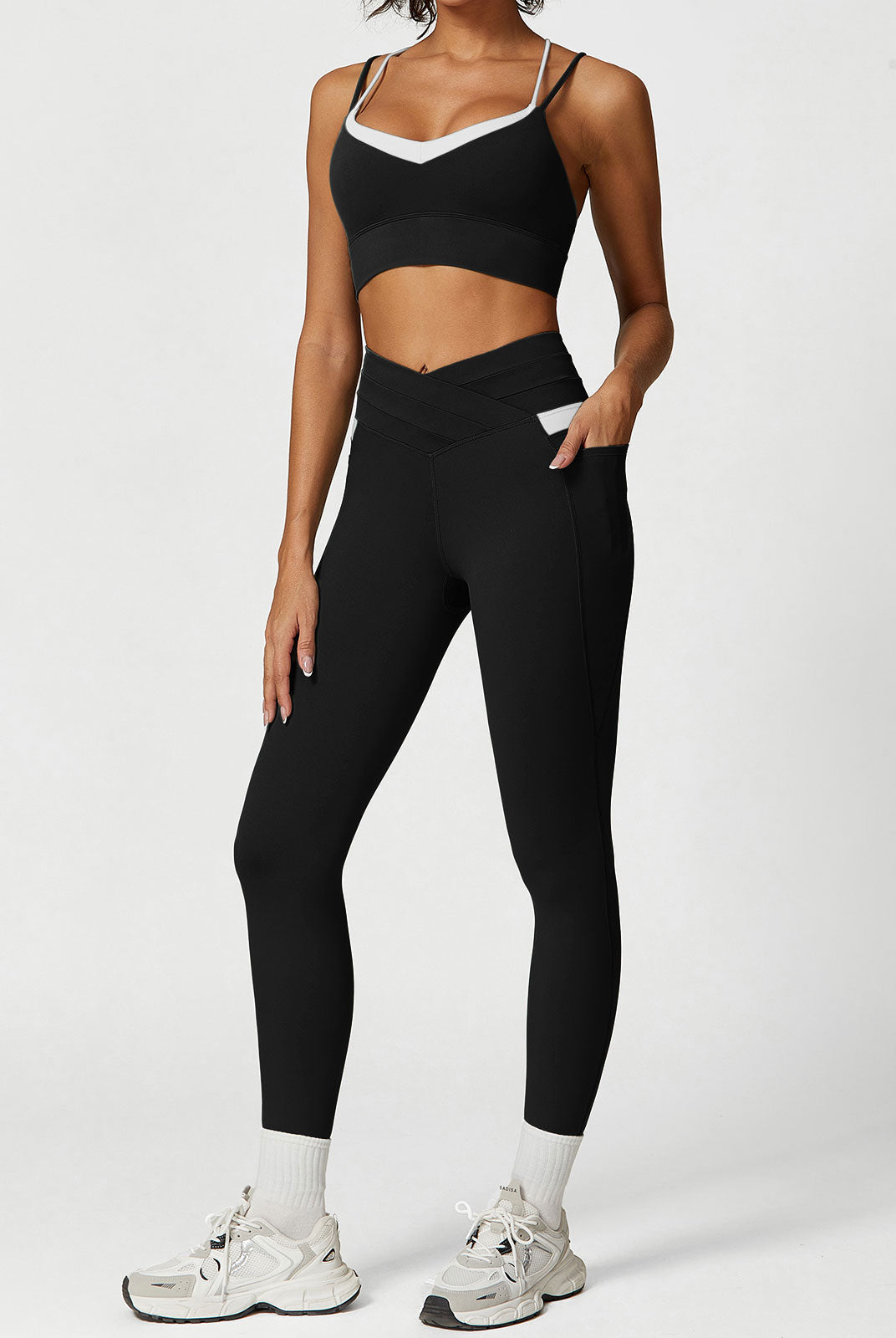 Women Knitted Nylon Yoga Leggings Sustainable Yoga Bottoms - BERLOOK