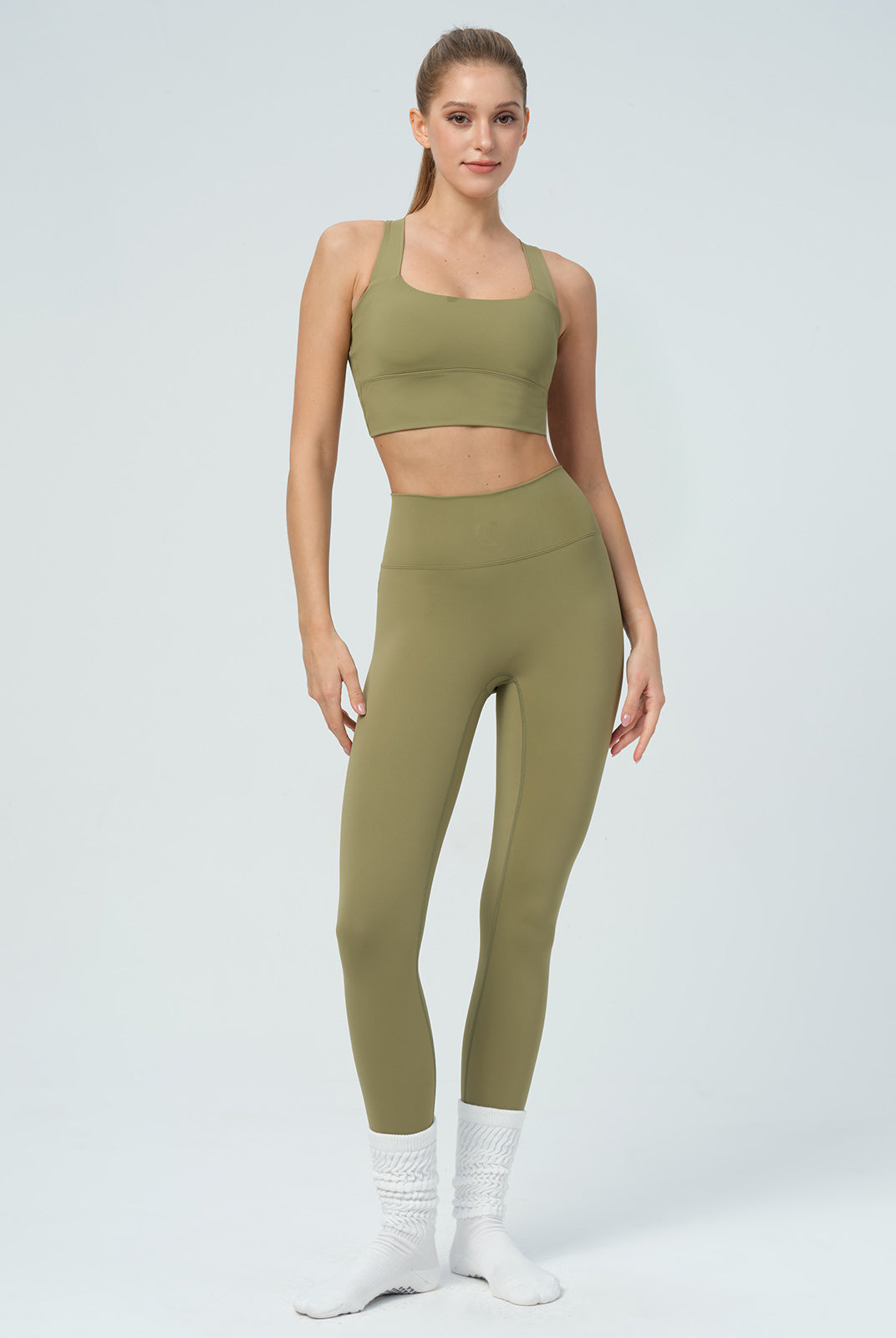 Women Knitted Nylon Yoga Leggings Sustainable Yoga Bottoms - BERLOOK