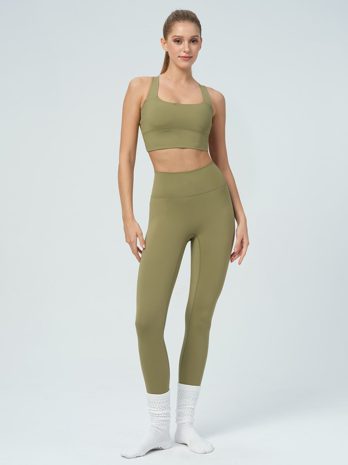 Women Knitted Nylon Yoga Leggings Sustainable Yoga Bottoms - BERLOOK