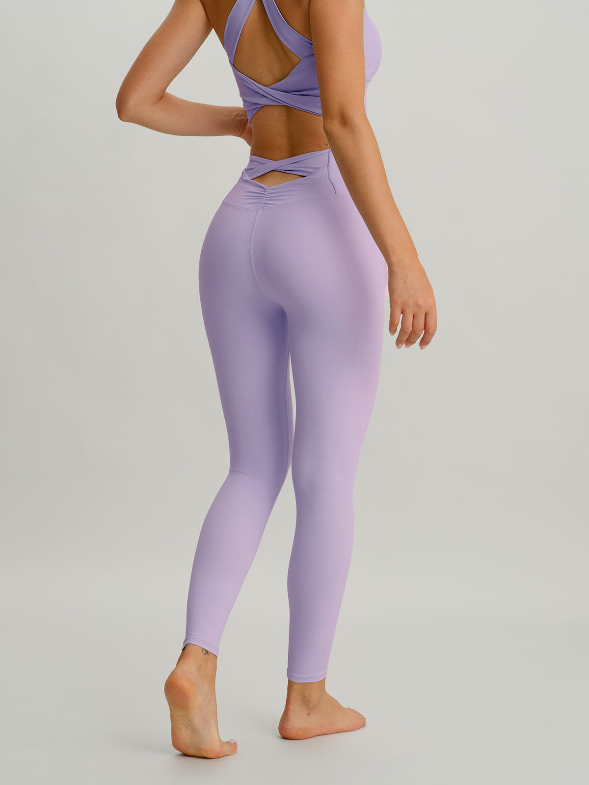 Women Knitted Nylon Yoga Leggings Sustainable Yoga Bottoms - BERLOOK