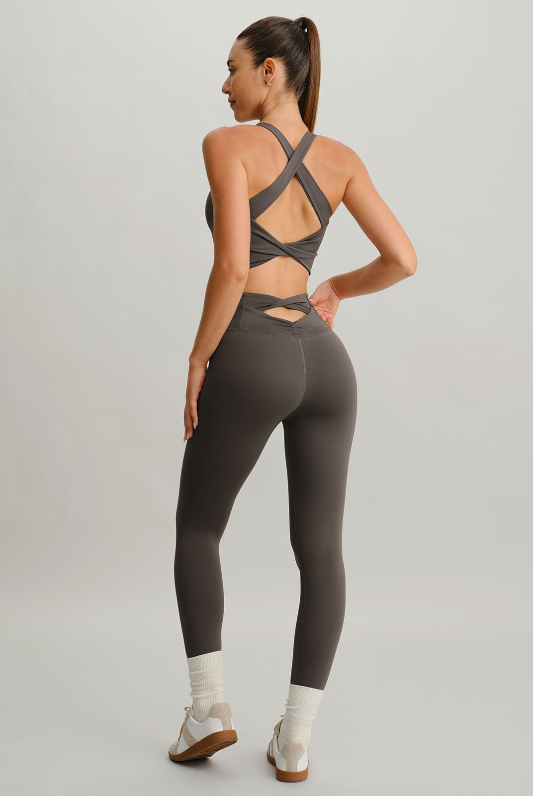 Women Knitted Nylon Yoga Leggings Sustainable Yoga Bottoms - BERLOOK