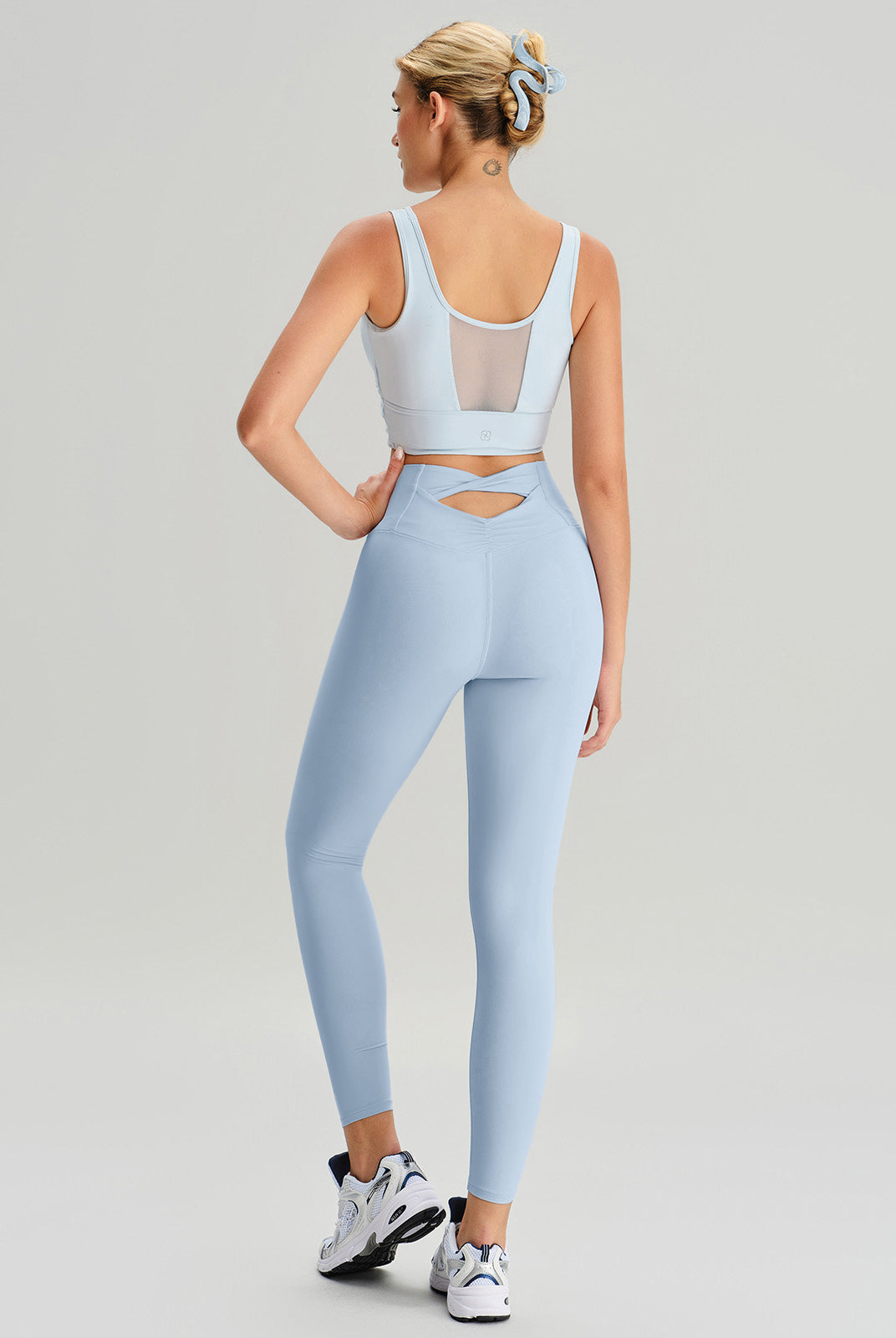 Women Knitted Nylon Yoga Leggings Sustainable Yoga Bottoms - BERLOOK