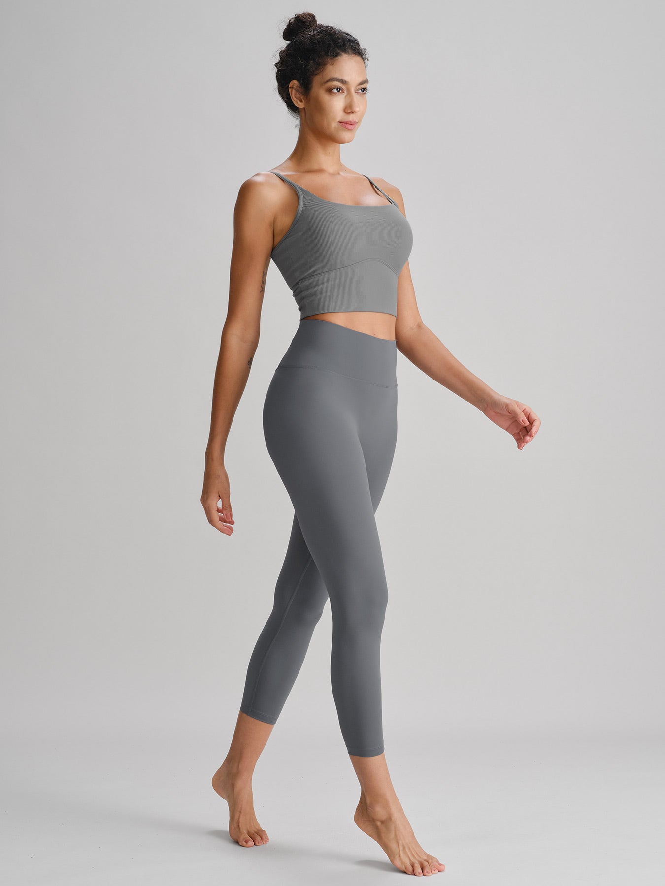 Women Knitted Nylon Yoga Leggings Sustainable Yoga Bottoms - BERLOOK
