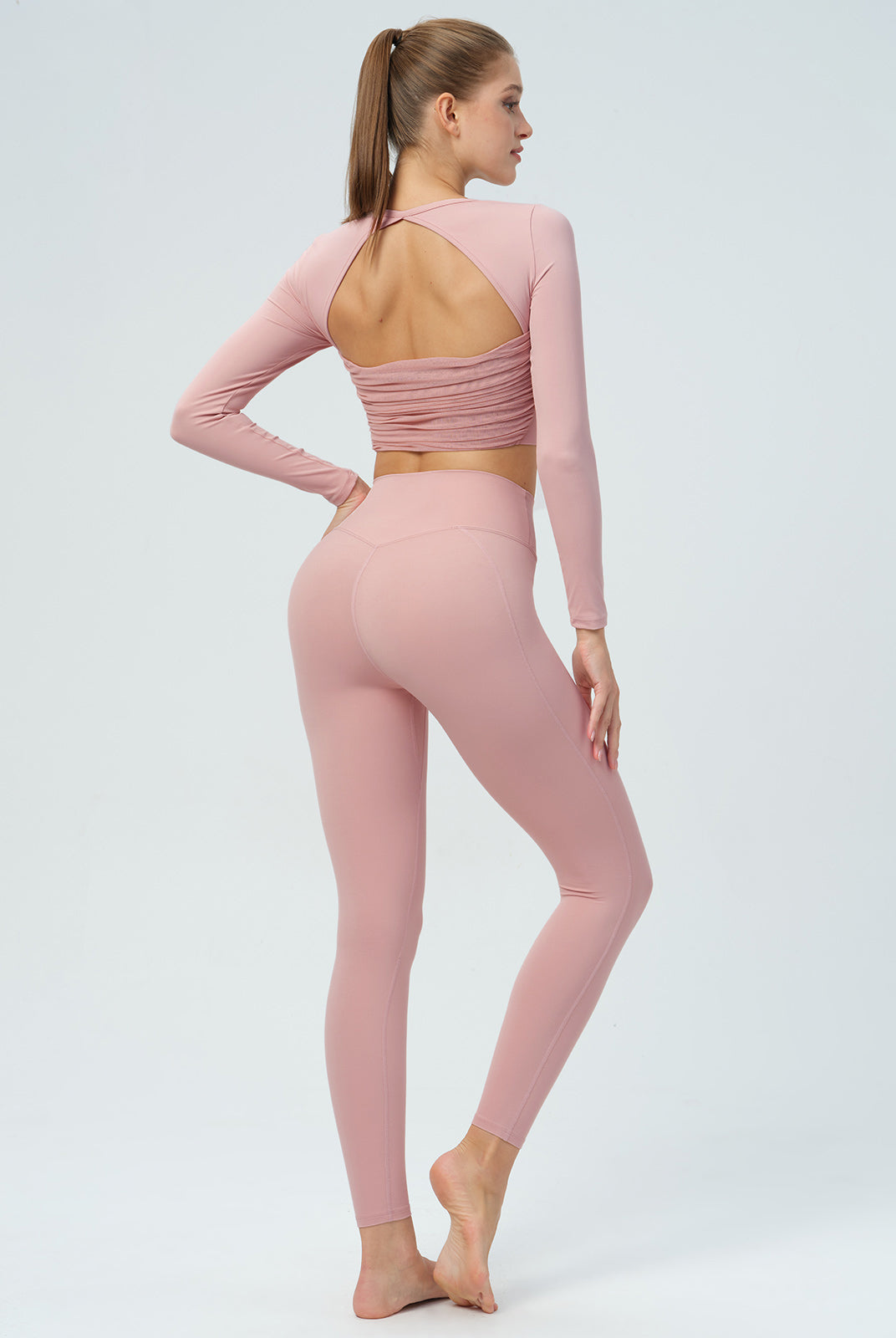 Women Knitted Nylon Yoga Long Sleeve Tops Sustainable Yoga Tops - BERLOOK