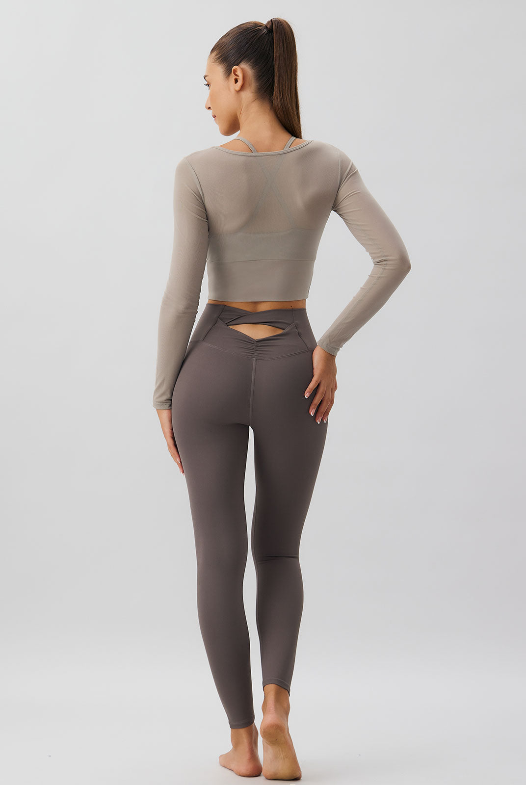 Women Knitted Nylon Yoga Long Sleeve Tops Sustainable Yoga Tops - BERLOOK