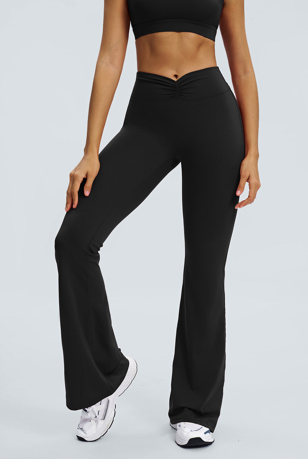 Women Knitted Nylon Yoga Pants Black Sustainable Yoga Bottoms - BERLOOK