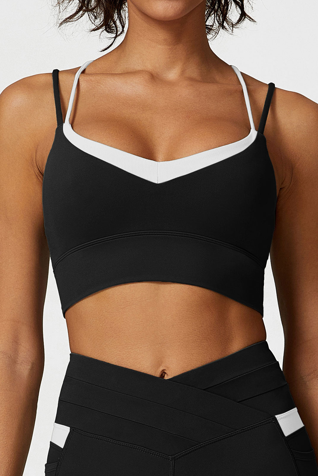 Women Knitted Nylon Yoga Sports Bras Black Sustainable Yoga Tops - BERLOOK