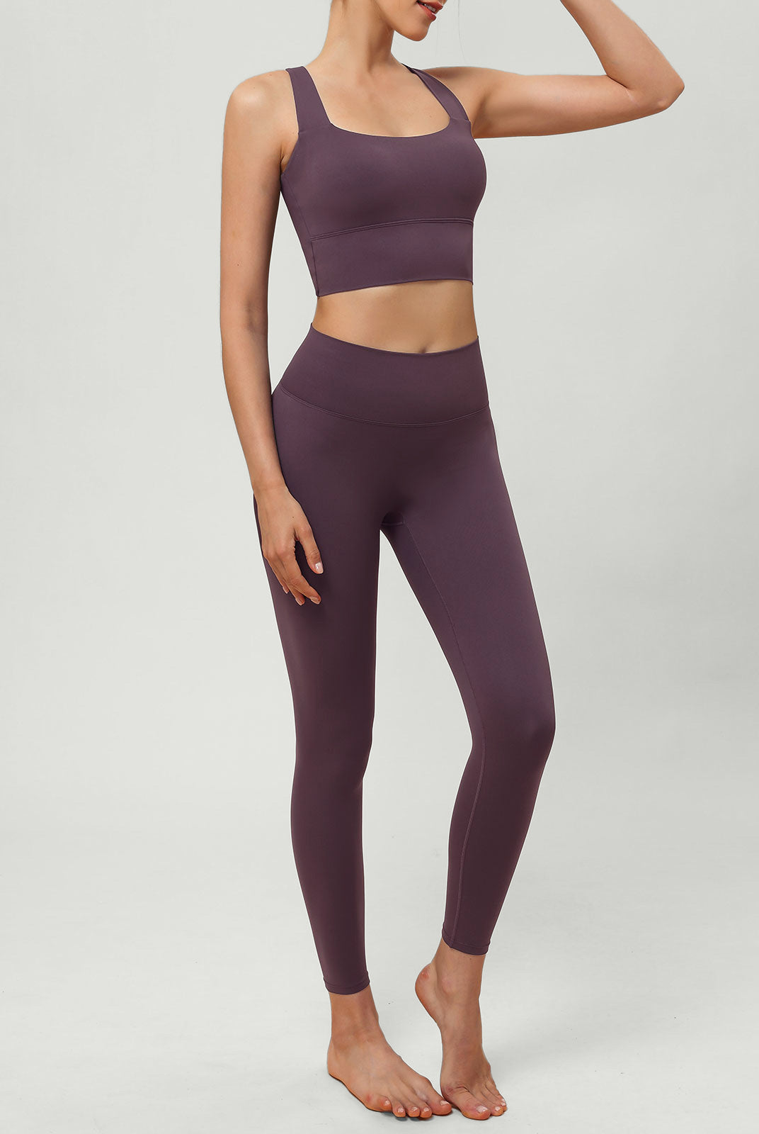 Women Knitted Nylon Yoga Sports Bras Sustainable Yoga Tops - BERLOOK