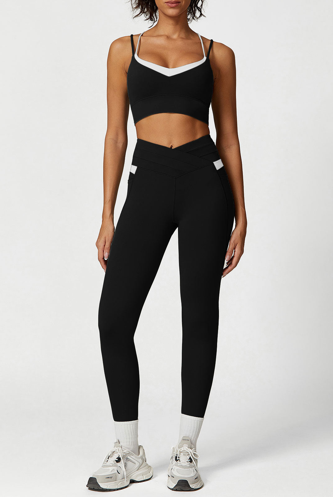 Women Knitted Nylon Yoga Sports Bras Sustainable Yoga Tops - BERLOOK