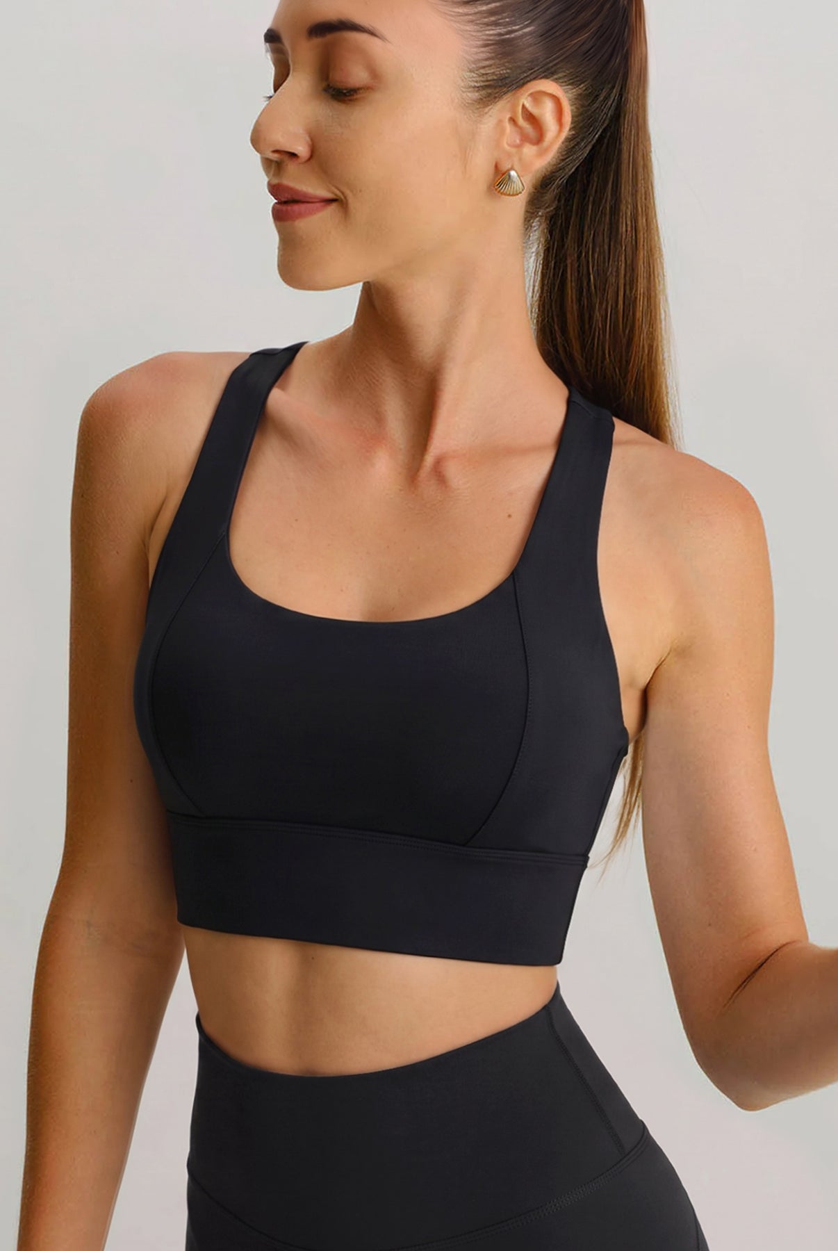 Women Knitted Nylon Yoga Sports Bras Sustainable Yoga Tops - BERLOOK