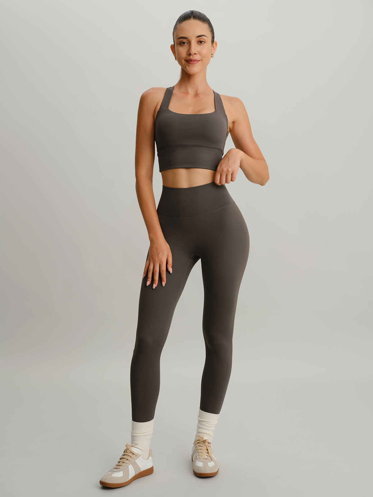 Women Knitted Nylon Yoga Sports Bras Sustainable Yoga Tops - BERLOOK