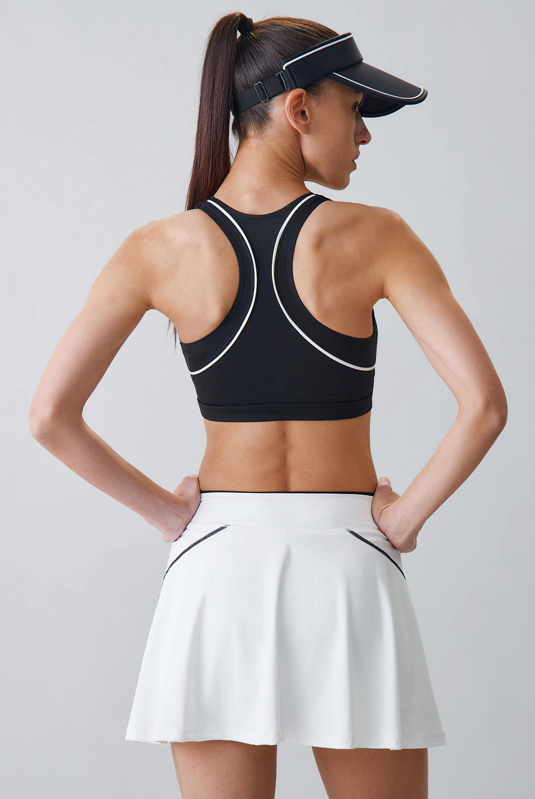 Women Knitted Nylon Yoga Sports Bras Sustainable Yoga Tops - BERLOOK