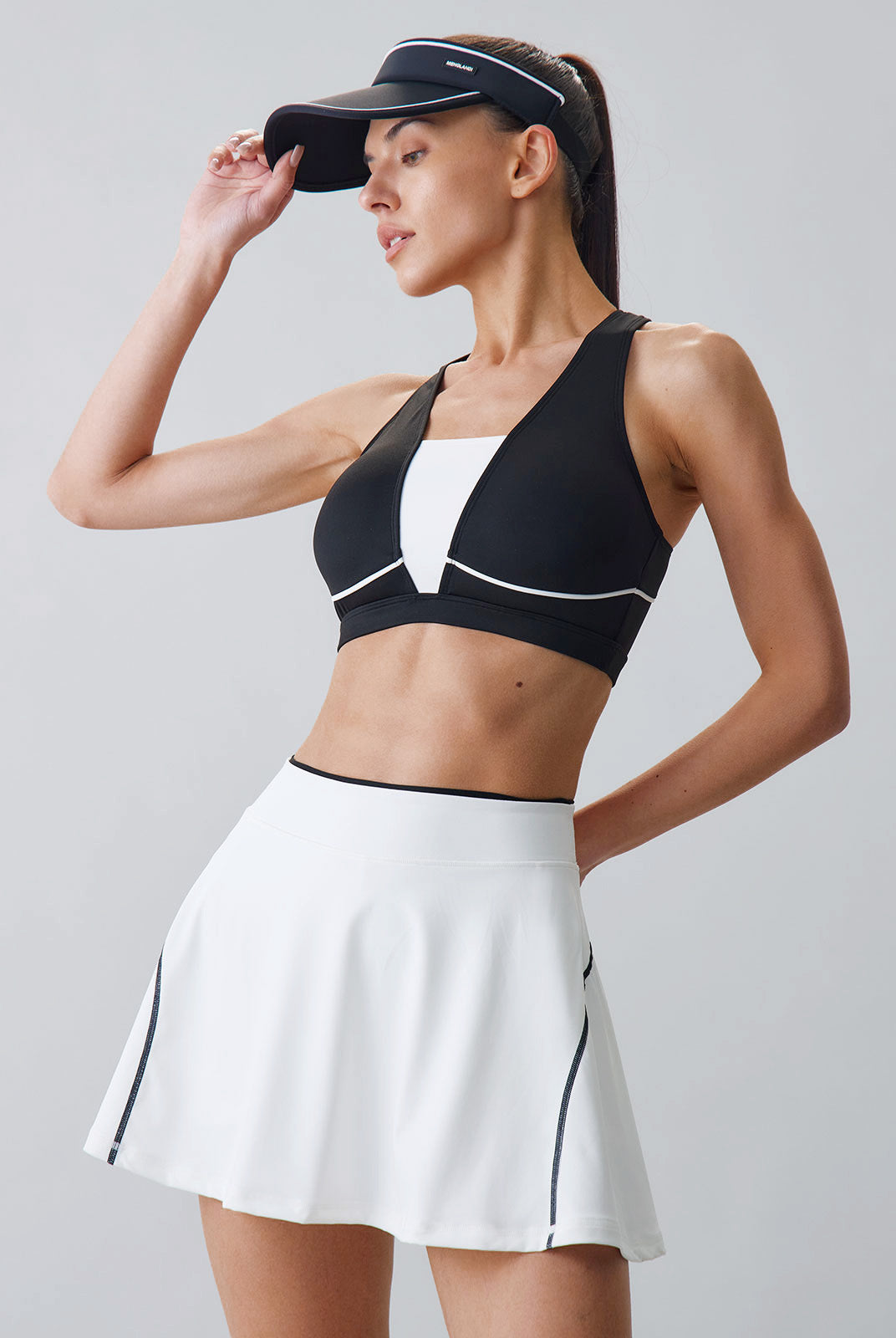 Women Knitted Nylon Yoga Sports Bras Sustainable Yoga Tops - BERLOOK