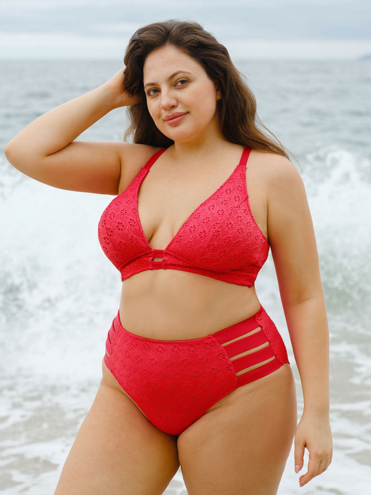 Women Knitted Polyester Bikini Tops Sustainable Plus Size Bikinis - BERLOOK