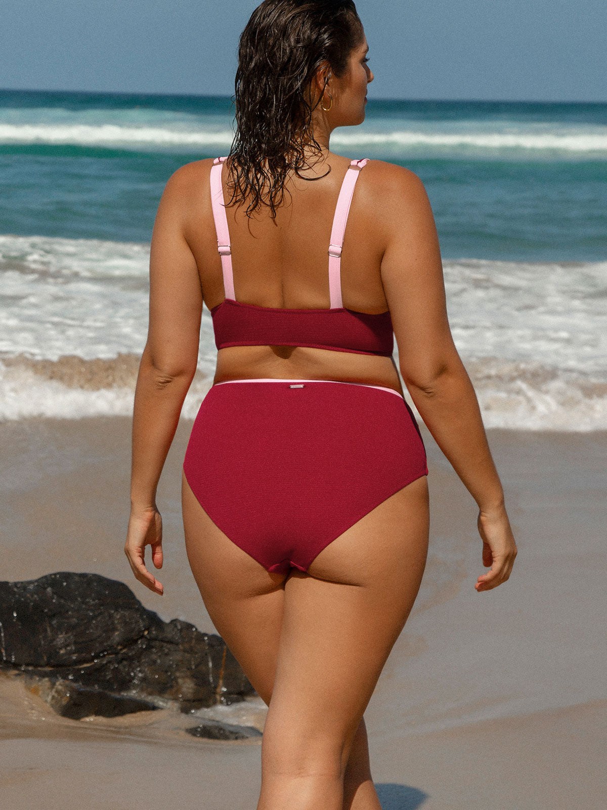 Women Knitted Polyester Bikini Tops Sustainable Plus Size One-Pieces - BERLOOK