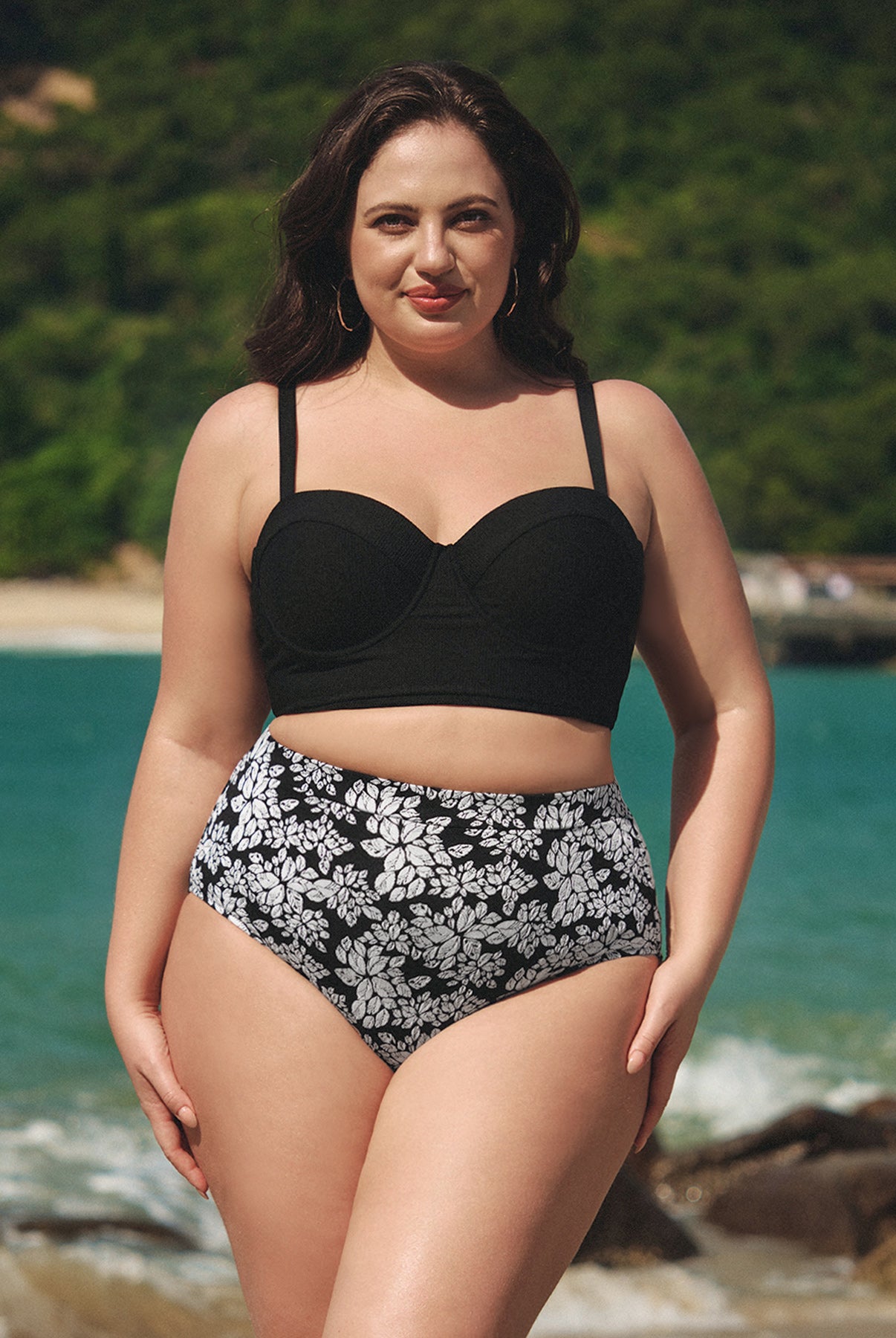 Women Knitted Polyester Blended Bikini Bottoms Sustainable Plus Size Bikinis - BERLOOK