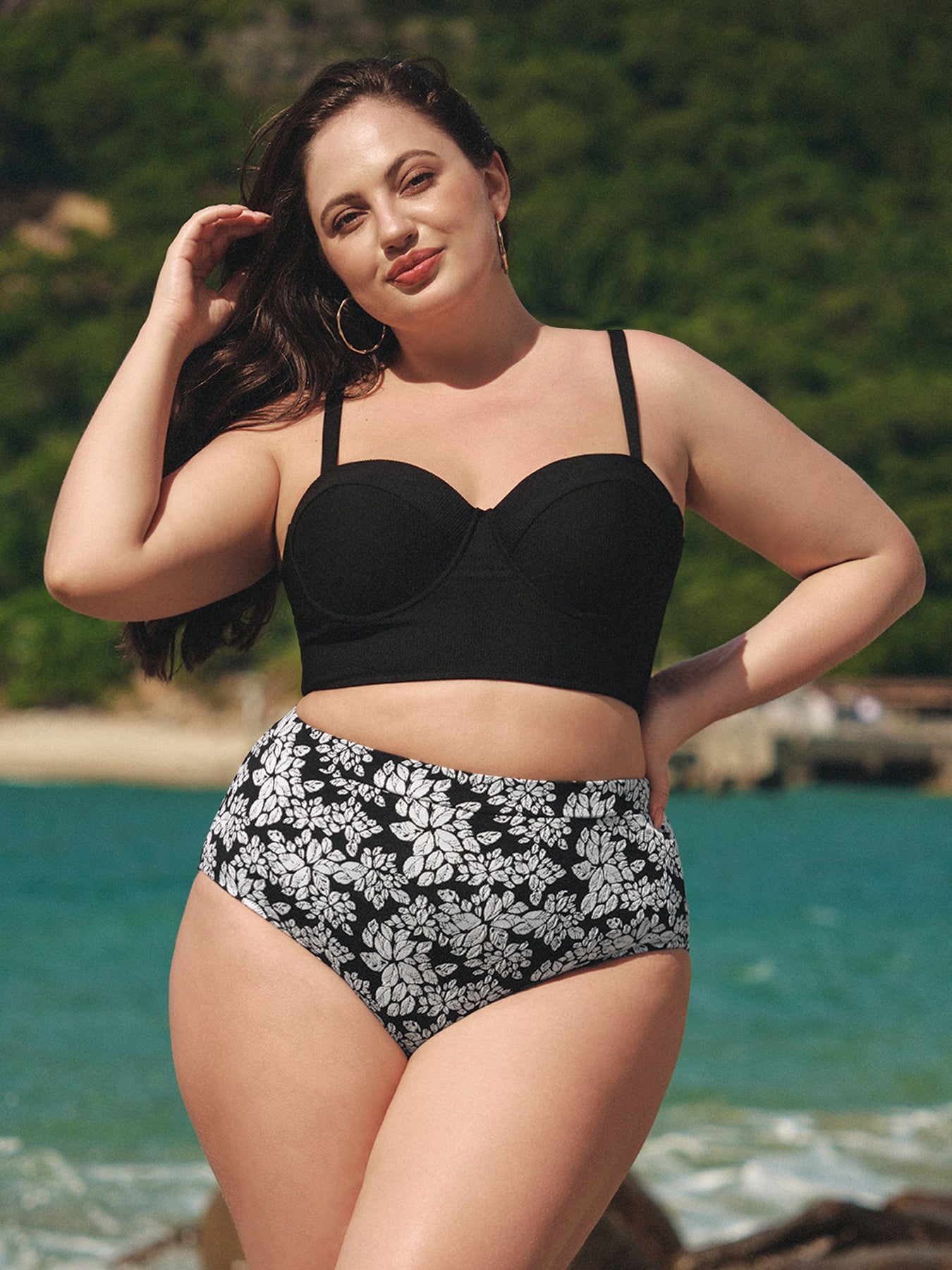 Women Knitted Polyester Blended Bikini Bottoms Sustainable Plus Size Bikinis - BERLOOK