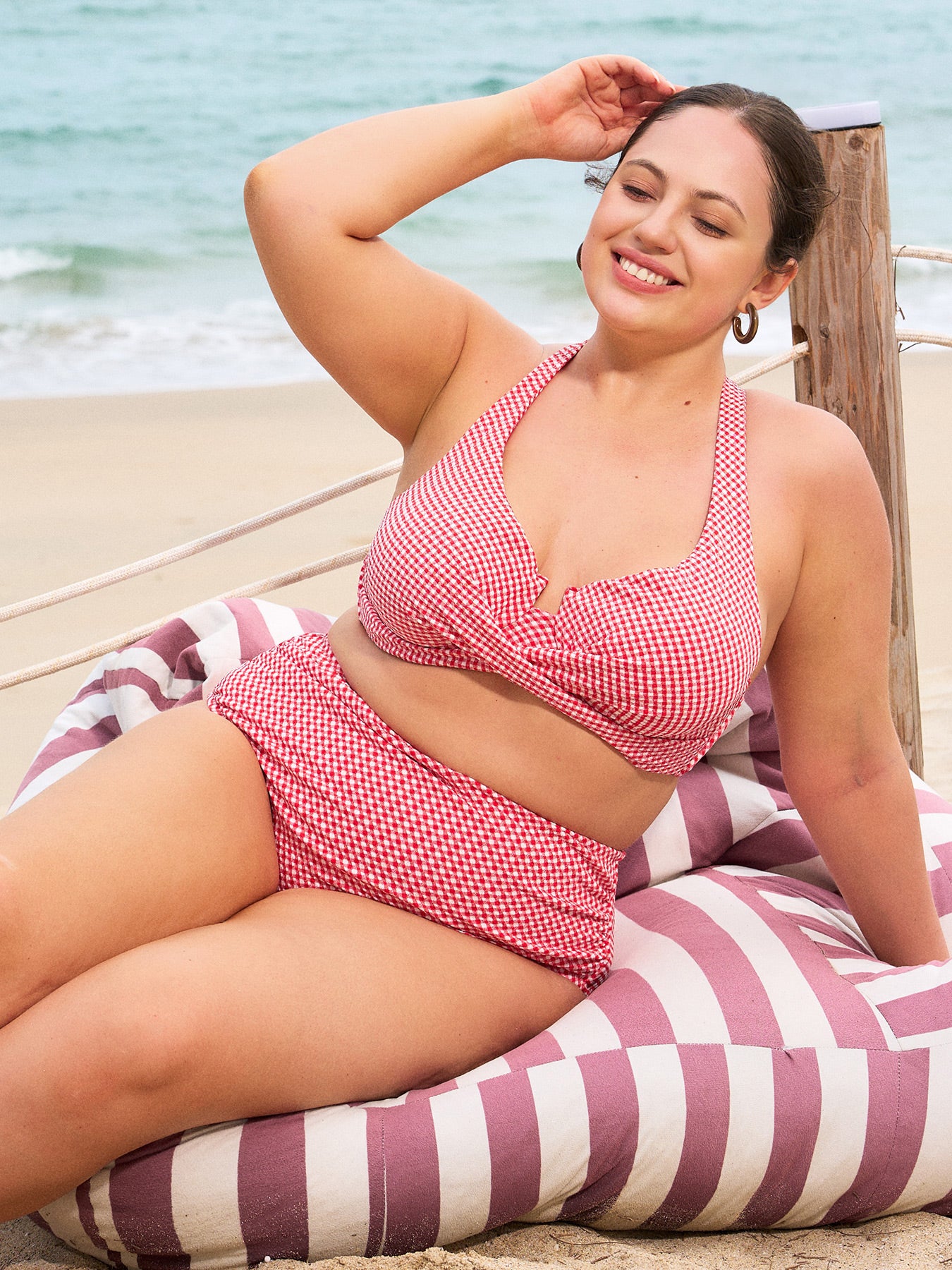 Women Knitted Polyester blended Bikini Tops Sustainable Plus Size Bikinis - BERLOOK
