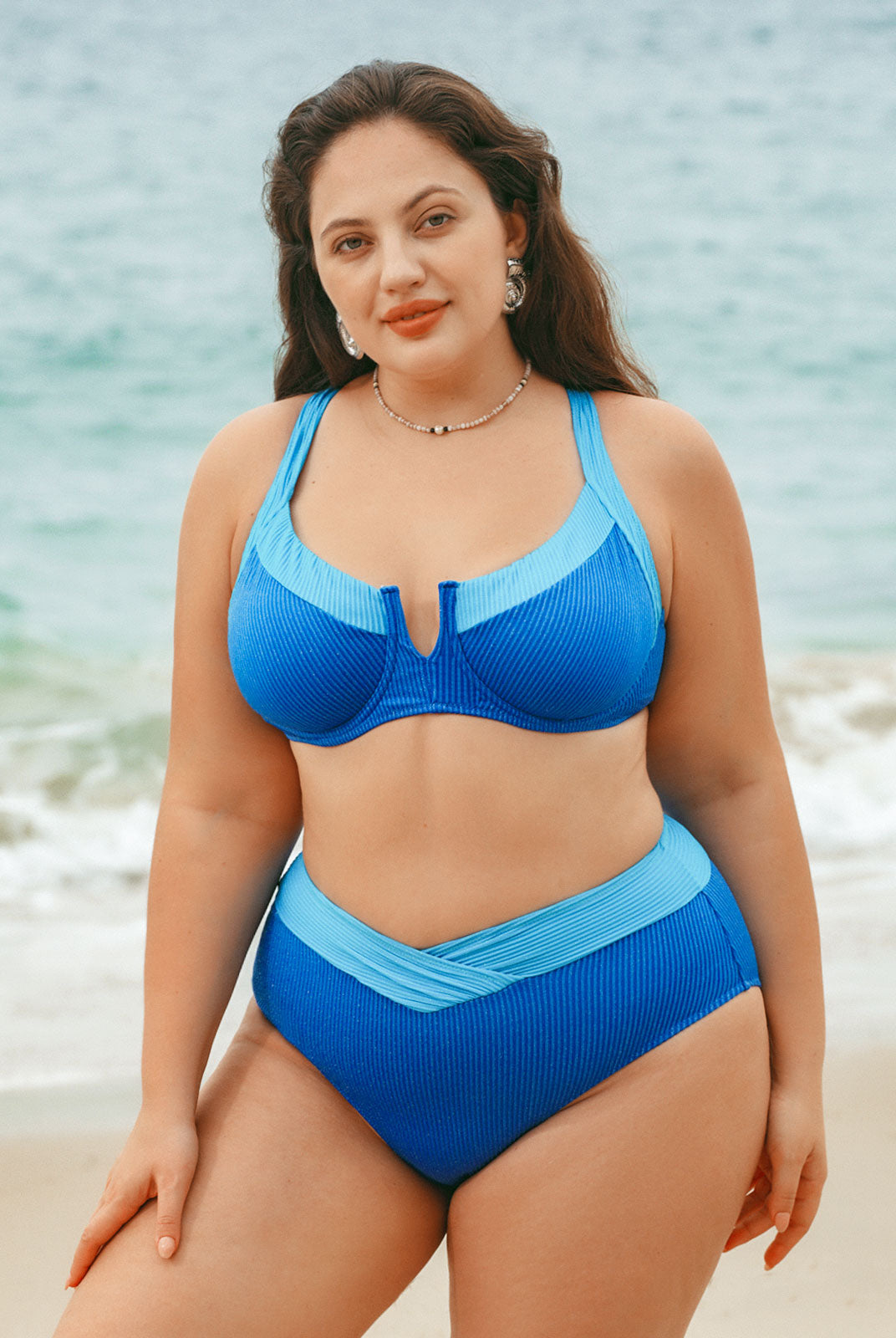 Women Knitted Polyester Blended Bikini Tops Sustainable Plus Size Bikinis - BERLOOK