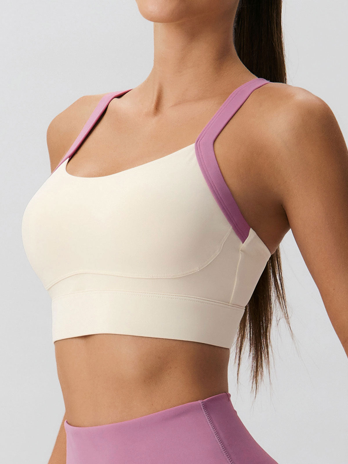 Women'S Knitted Nylon Contrast Color Yoga Sports Bra Pink Sustainable Yoga Tops - BERLOOK