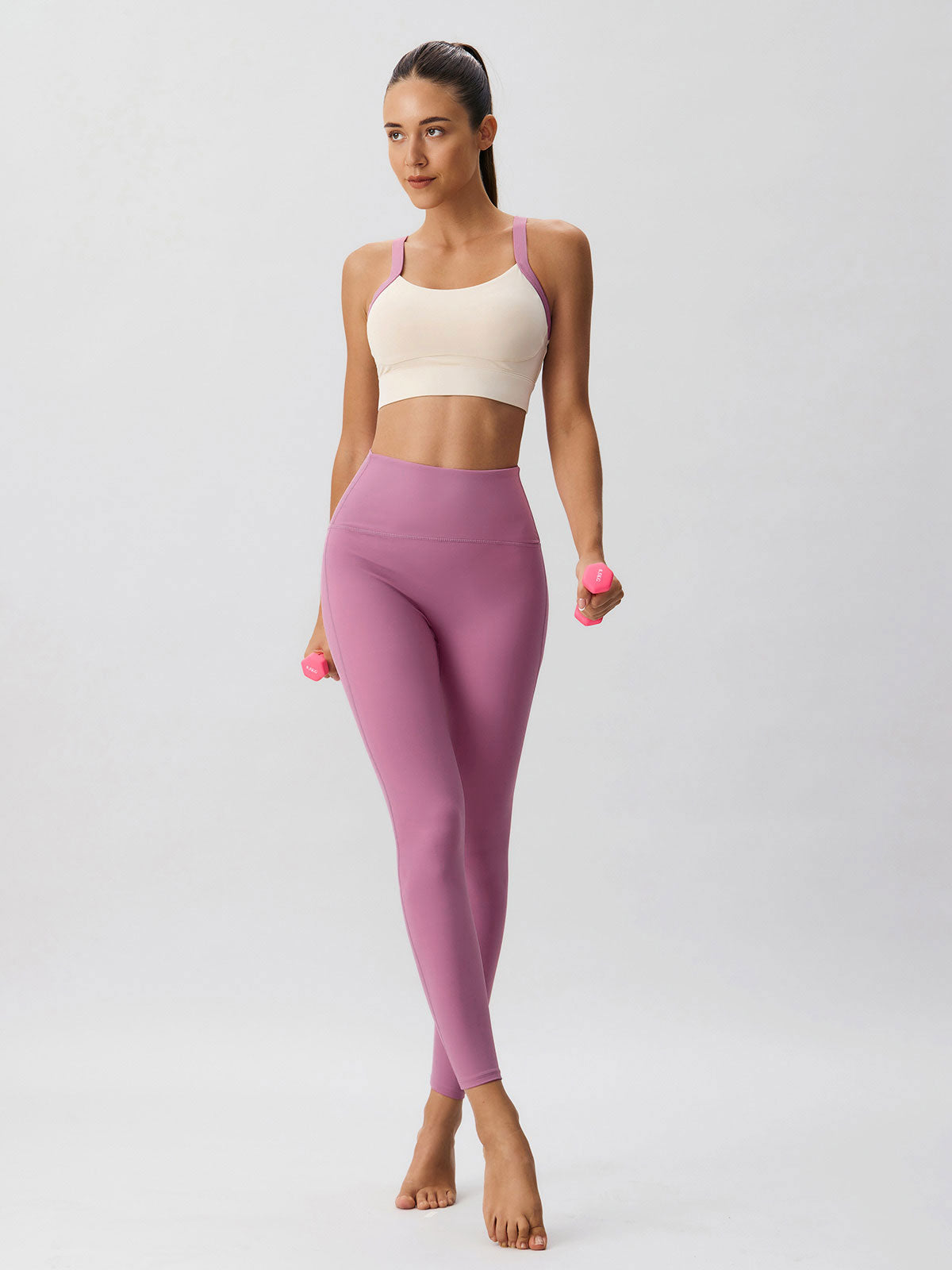 Women'S Knitted Nylon Contrast Color Yoga Sports Bra Sustainable Yoga Tops - BERLOOK