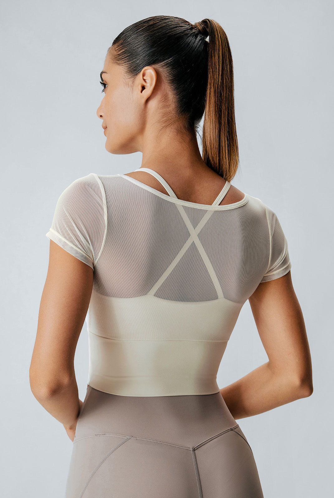 Women'S Knitted Nylon Yoga Short Sleeve Tops Sustainable Yoga Tops - BERLOOK
